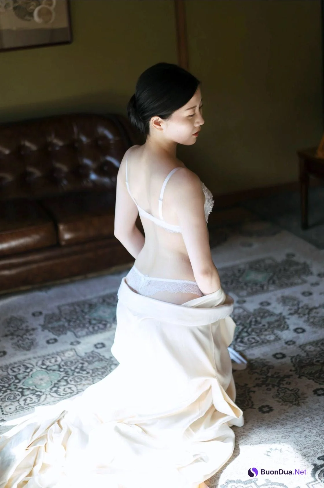 謎の美女17 ファースト写真集 『ひとひらの舞』 Set.02 - Photo 19
