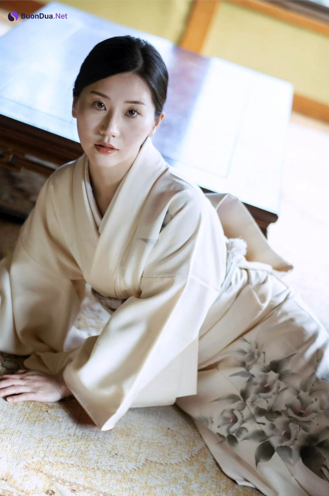 謎の美女17 ファースト写真集 『ひとひらの舞』 Set.02 - Photo 4