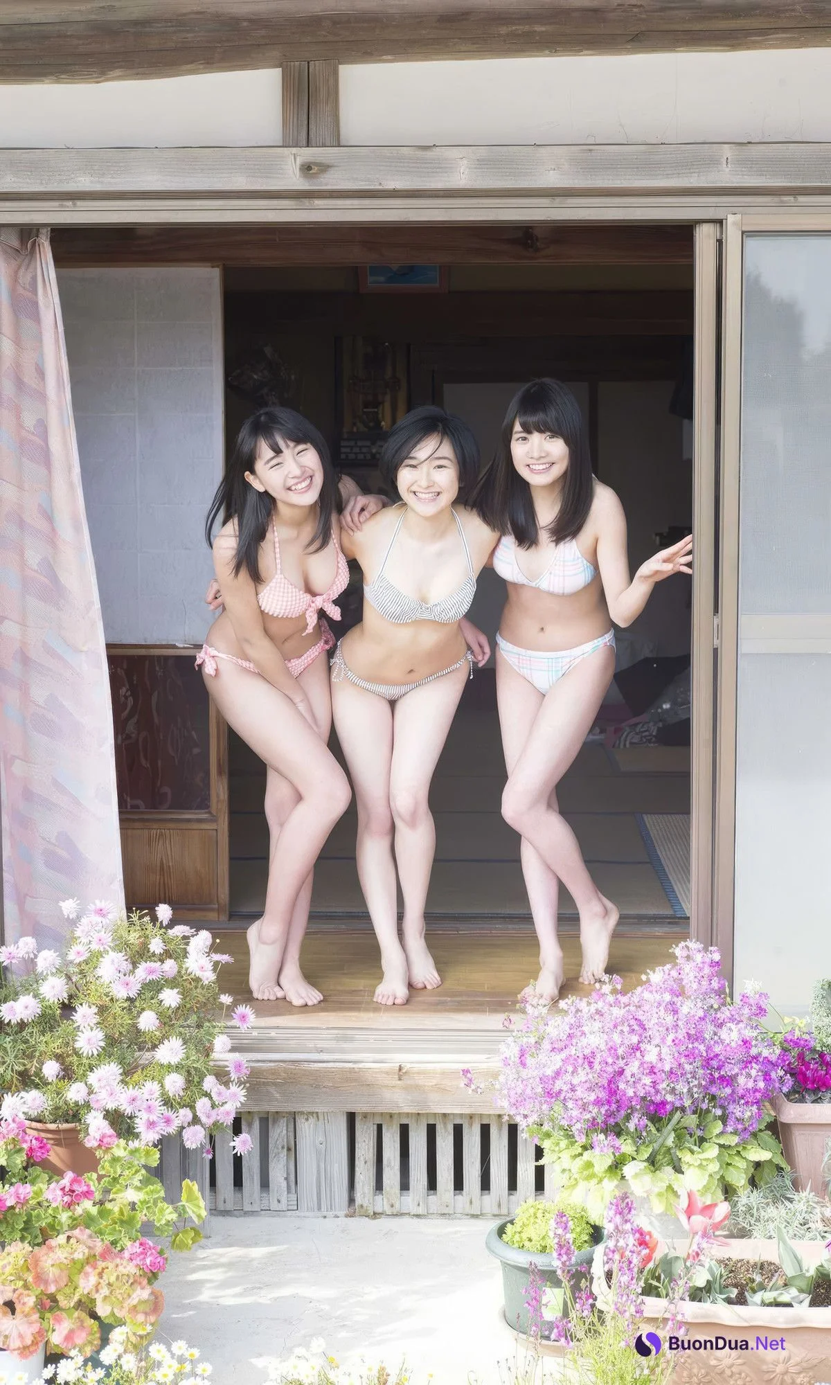 松永有紗・早乙女ゆう・浅川梨奈, デジタル週プレ写真集 「2代目週プレ3姉妹 青春の1ページ」 Set.02 - 写真 19