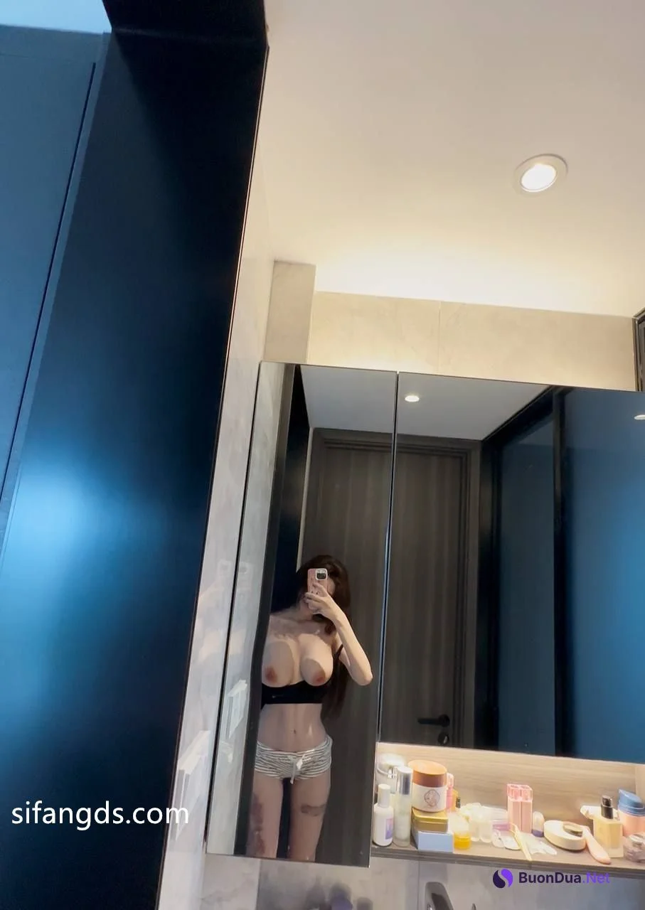 巨樱 – 巨乳健身模特 25年7月最新福利 - 照片 3