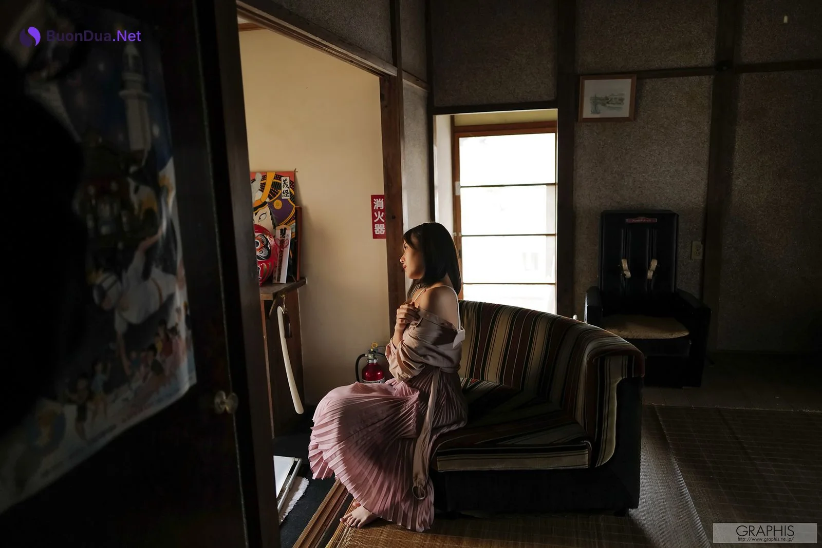 Ai Hongo 本郷愛, [Graphis] Gals 「Emotional」 Vol.7 - Photo 3