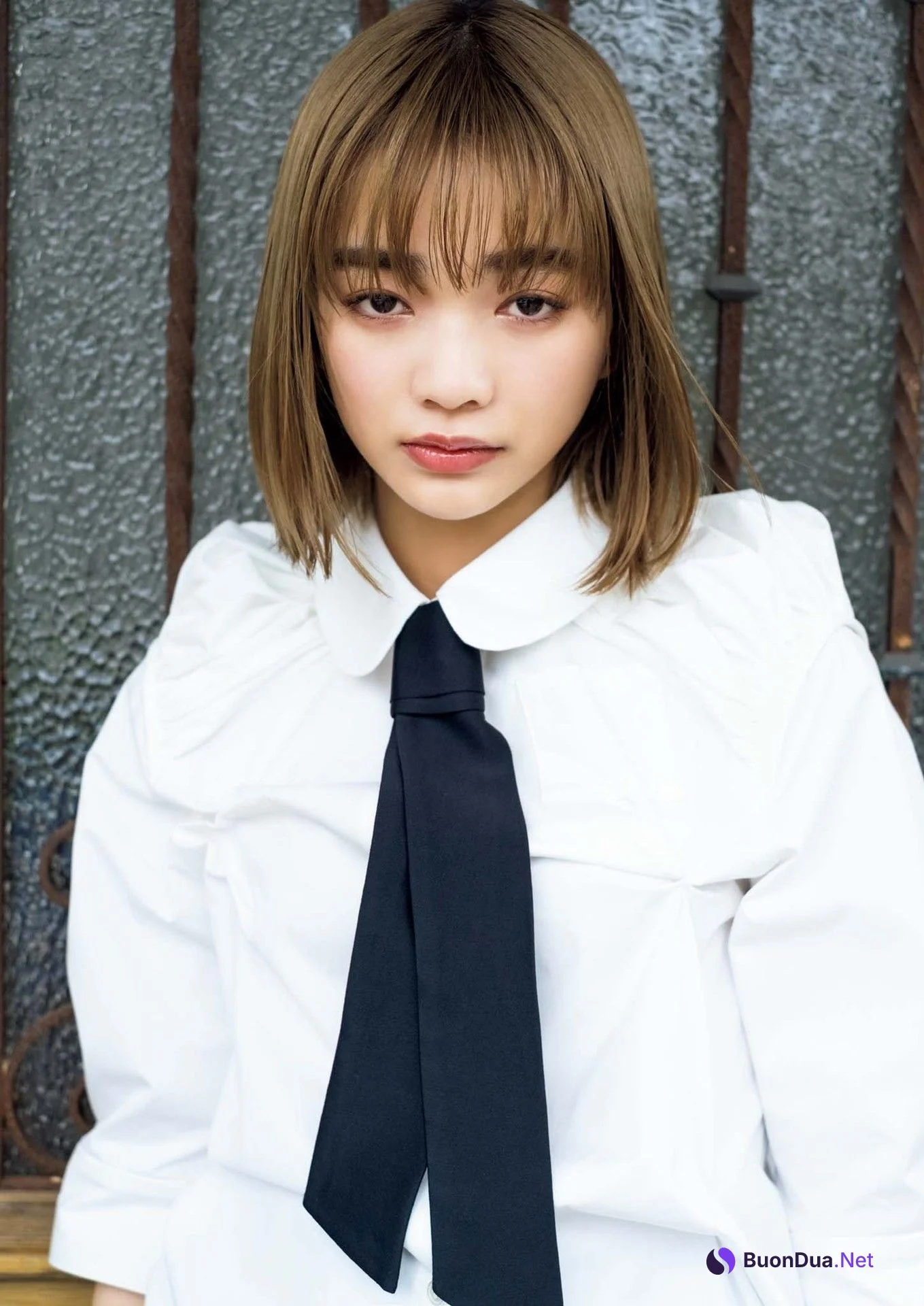 Ai Mikami 見上愛, Big Comic Spirits 2023 No.13 (ビッグコミックスピリッツ 2023年13号) - Photo 11