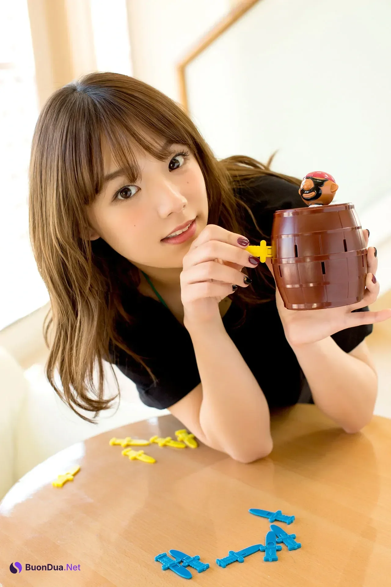 Ai Shinozaki 篠崎愛, 写真集 「愛 My Me 必撮！まるごと☆」 Set.03 - Photo 9
