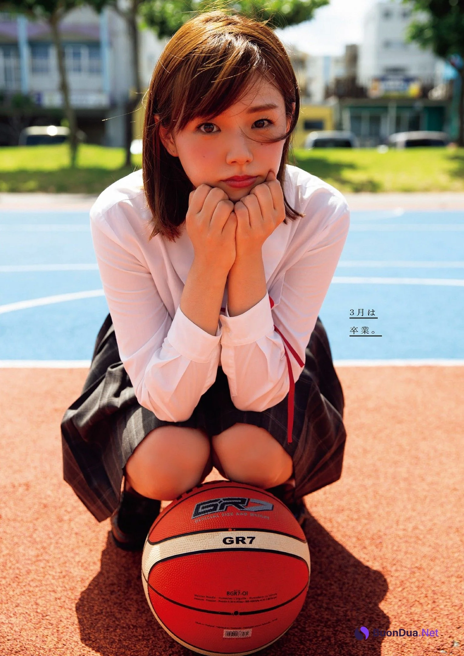 Ai Shinozaki 篠崎愛, Weekly Playboy 2023 No.38 (週刊プレイボーイ 2023年38号) - Photo 4