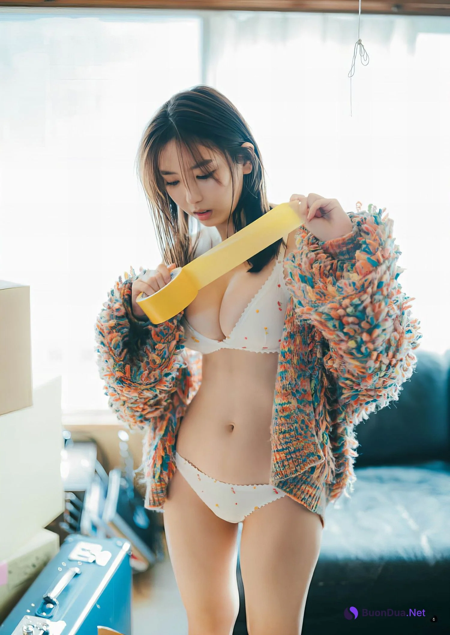 Aika Sawaguchi 沢口愛華, Bessatsu Young Champion 2024 No.03 (別冊ヤングチャンピオン 2024年3号) - Photo 5