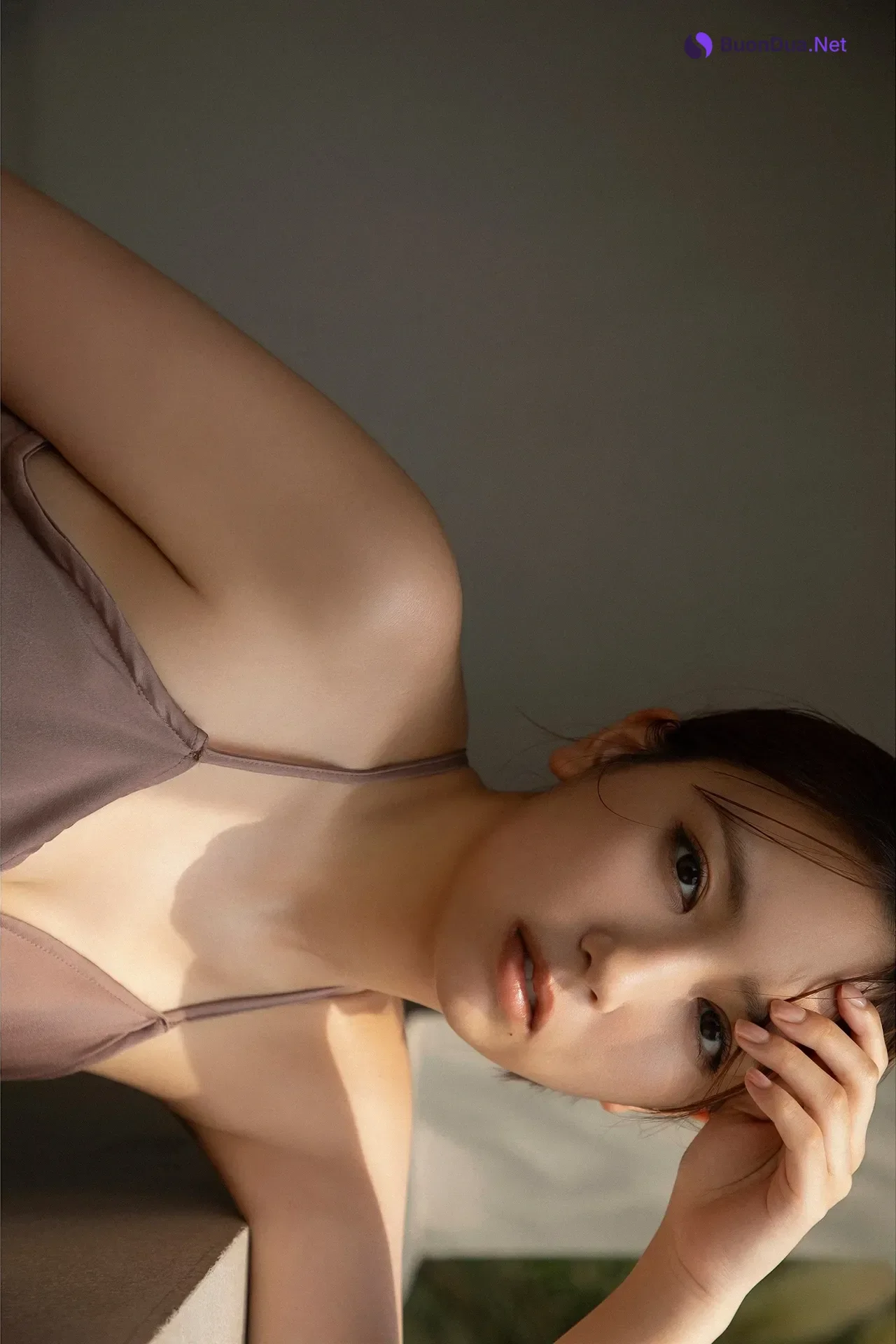 Aika Sawaguchi 沢口愛華, FLASHデジタル写真集 「Silent Heat」 Set.01 - Photo 7