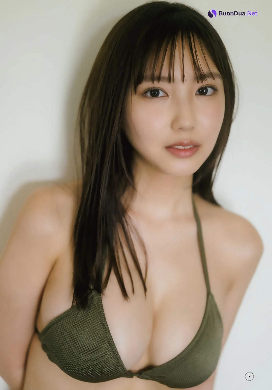 Aika Sawaguchi 沢口愛華, Shonen Magazine 2023 No.39 (週刊少年マガジン 2023年39号) - Photo 8