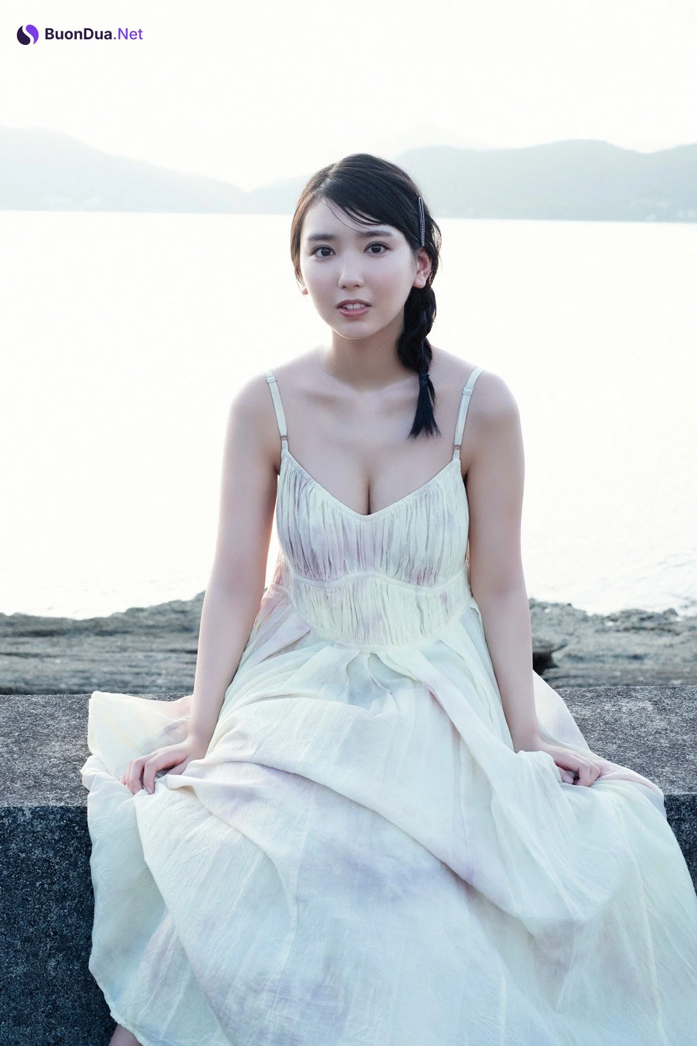 Aika Sawaguchi 沢口愛華, ヤンマガアザーッス YM2021年47号 - Photo 9