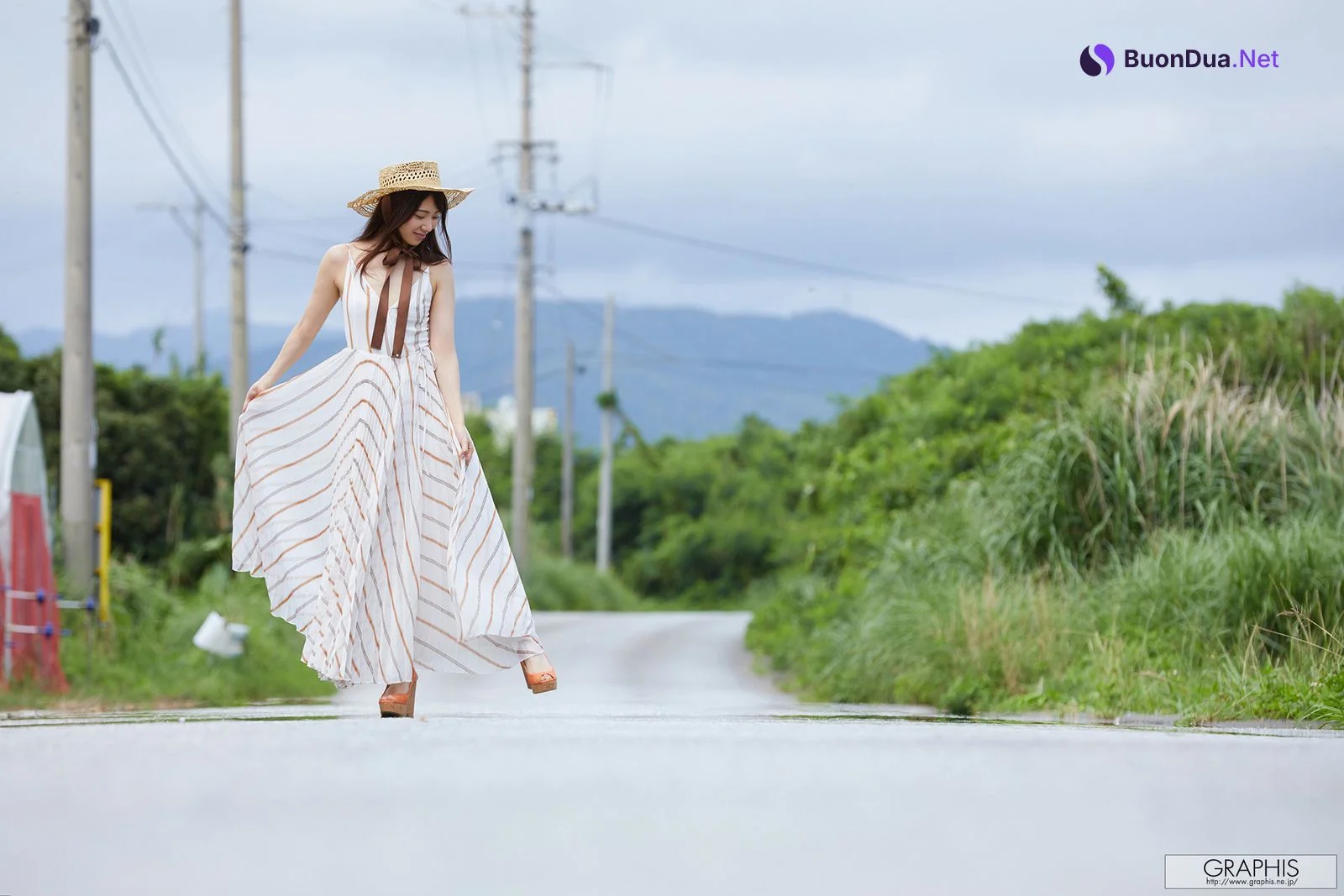 Aika Yamagishi 山岸逢花, [Graphis] Gals Reflection Vol.01 - Photo 4