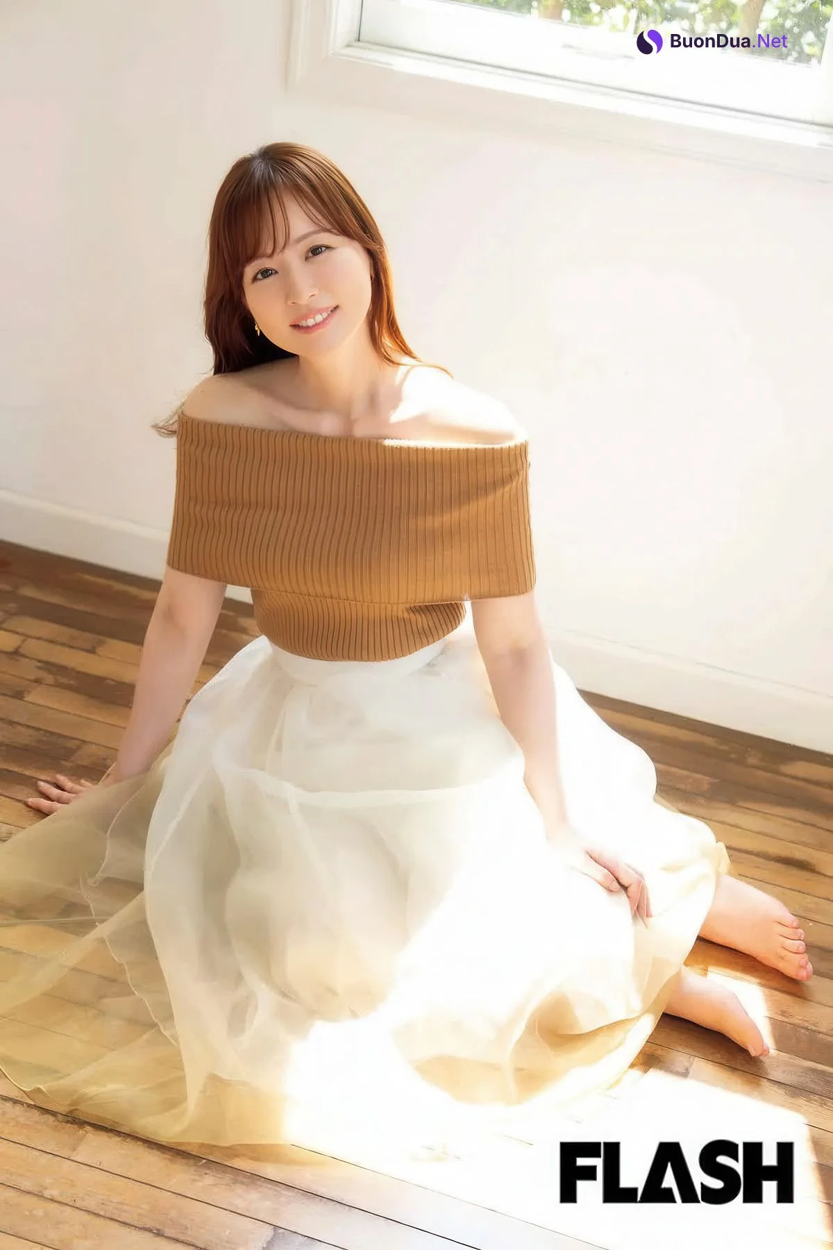 Aiko Kaito 皆藤愛子, FLASH 2025.07.22 (フラッシュ 2025年7月22日号) - Photo 15