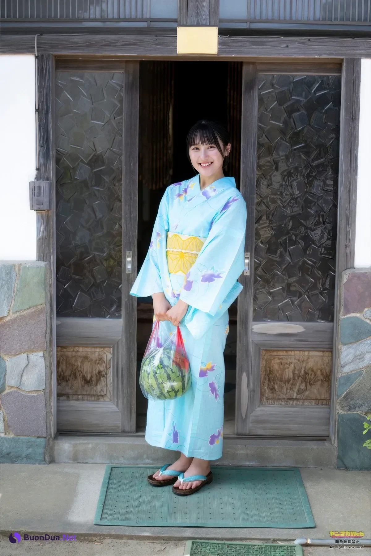 Airi Coco 愛梨ここ, Young Magazine 2025 No.45 (ヤングマガジン 2025年45号) - Photo 12