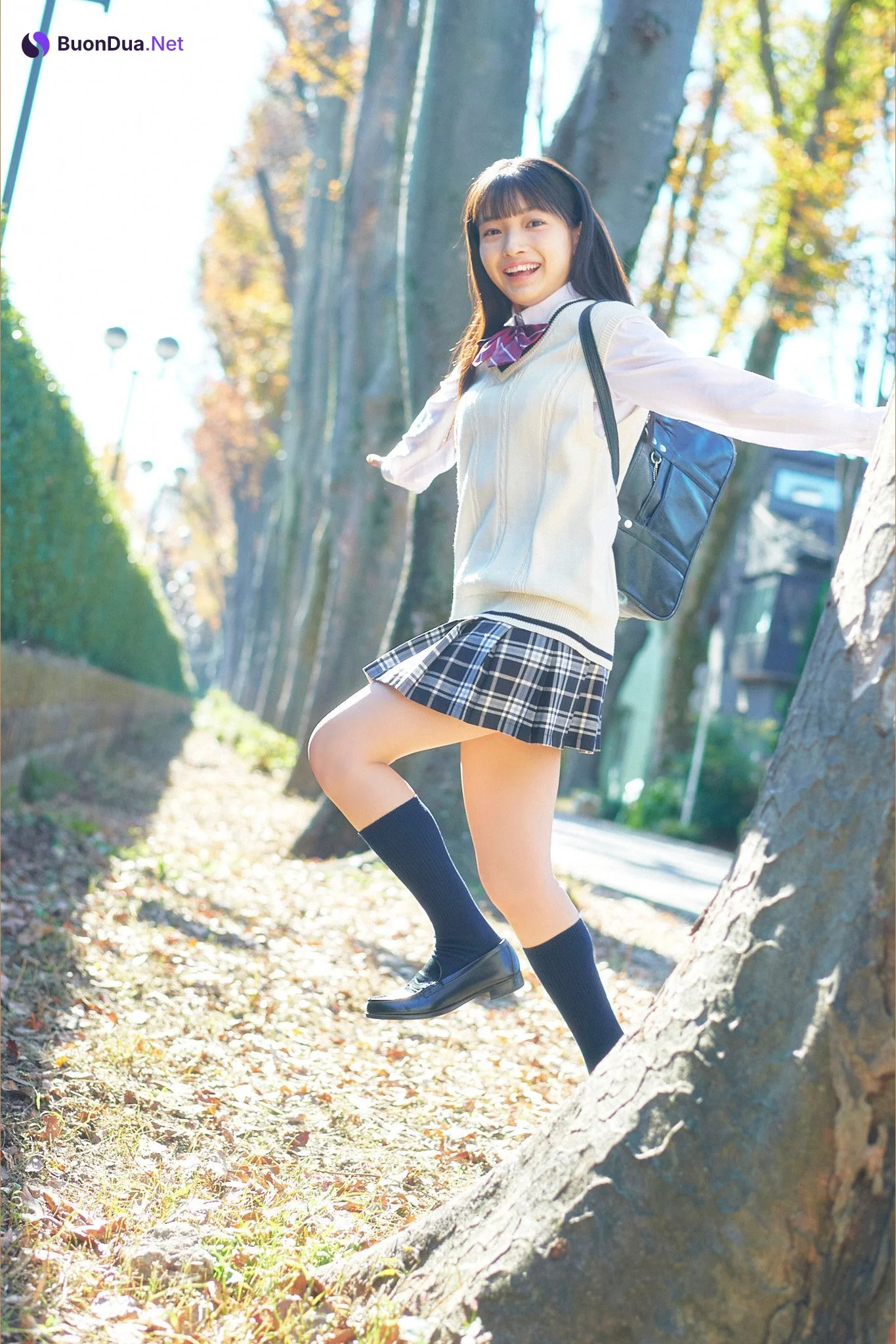 Airi Hiruta 蛭田愛梨, ヤンマガWeb グラビアちゃんはバズりたい - Photo 2