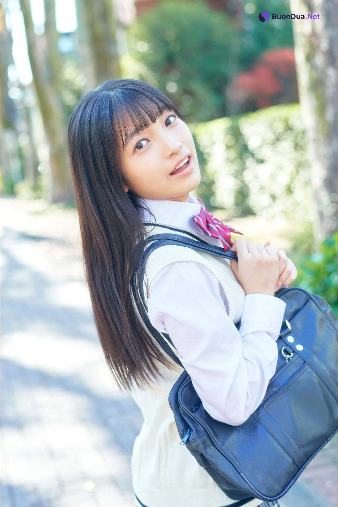 Airi Hiruta 蛭田愛梨, ヤンマガWeb グラビアちゃんはバズりたい - Photo 8