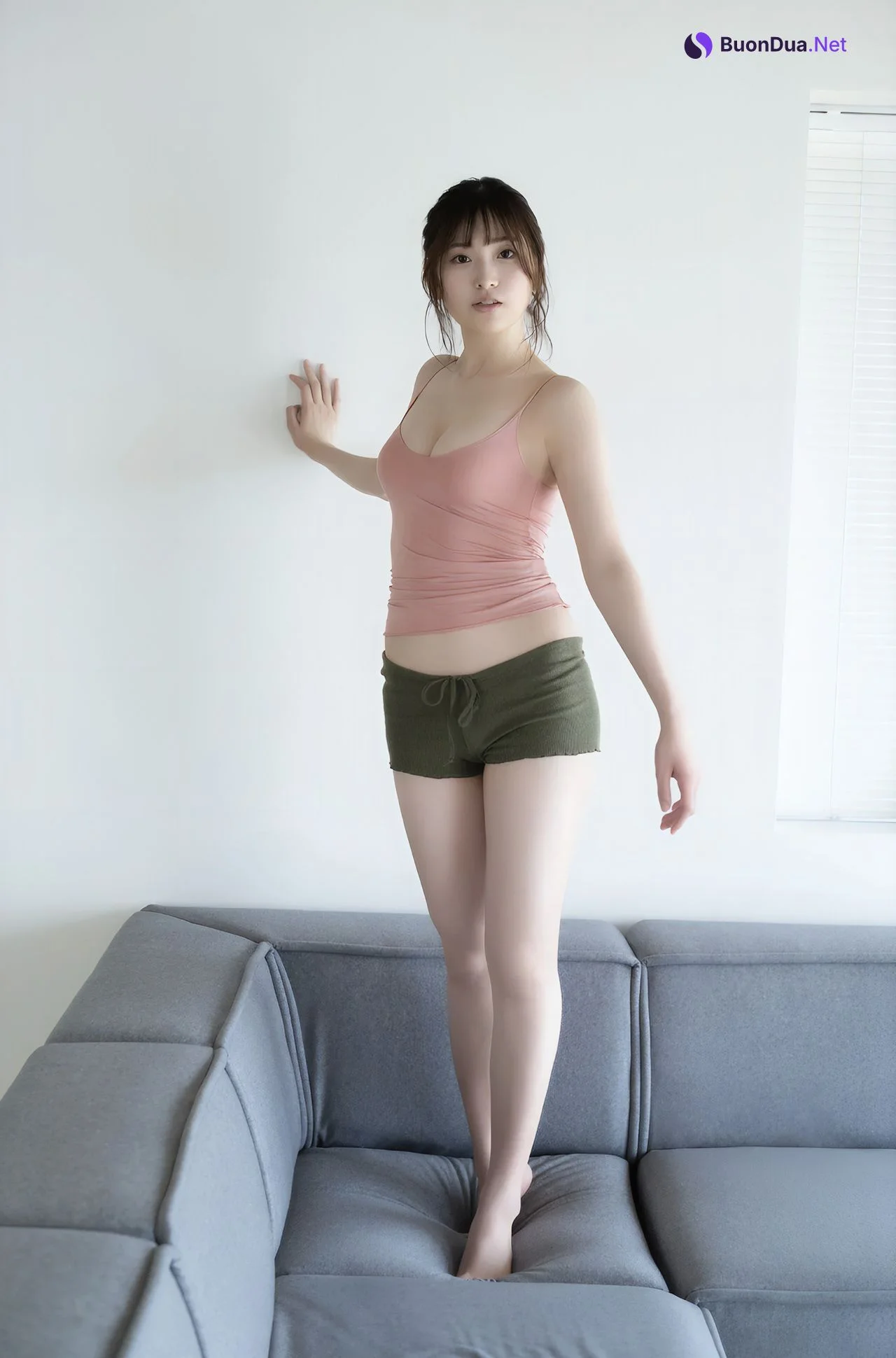 Airi Saito 斎藤愛莉, FRIDAYデジタル写真集 『見つめて、触れて Vol.1』 Set.02 - รูปภาพ 7