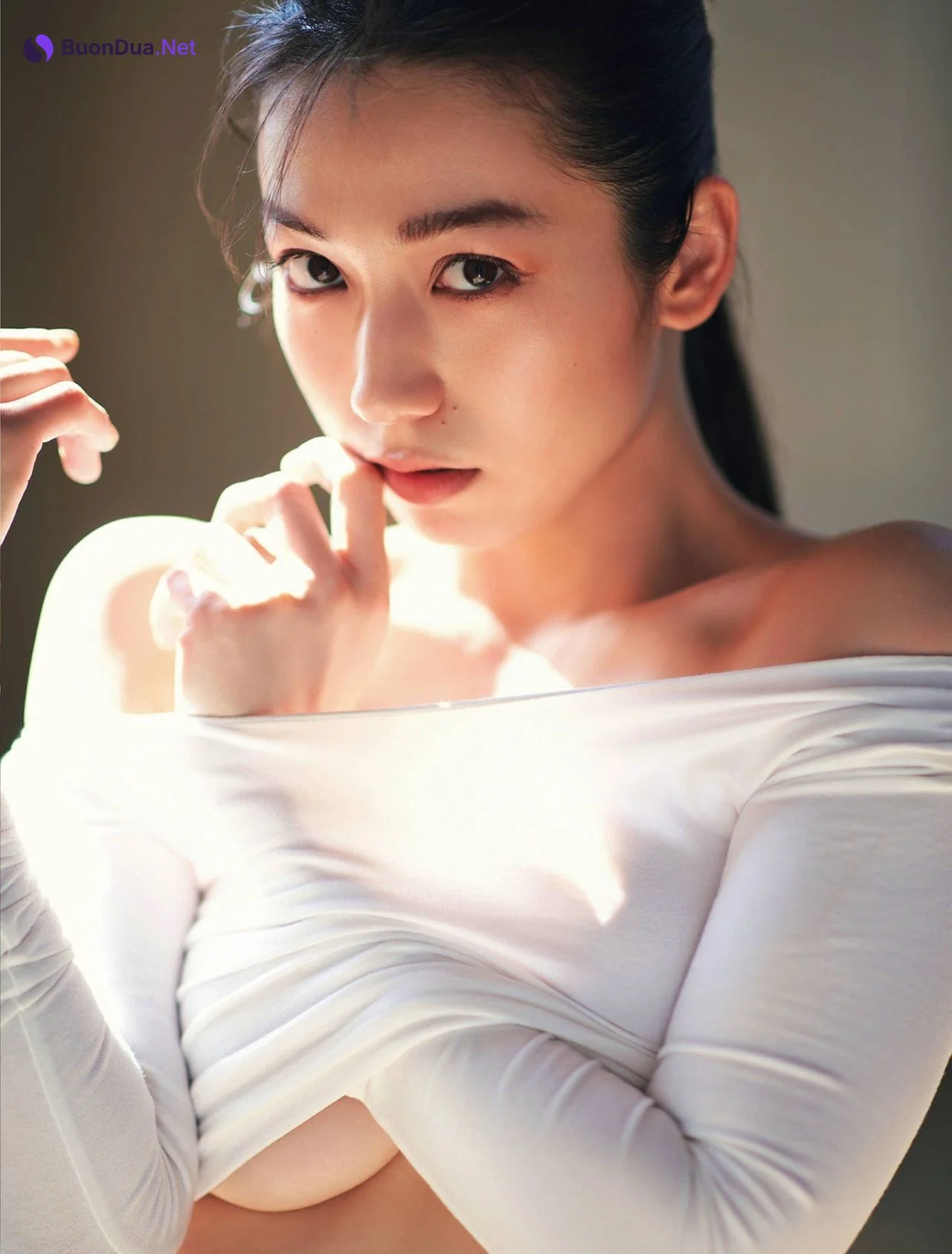 Airi Sato 佐藤あいり, FRIDAY 2021.07.09 (フライデー 2021年7月9日号) - Photo 4