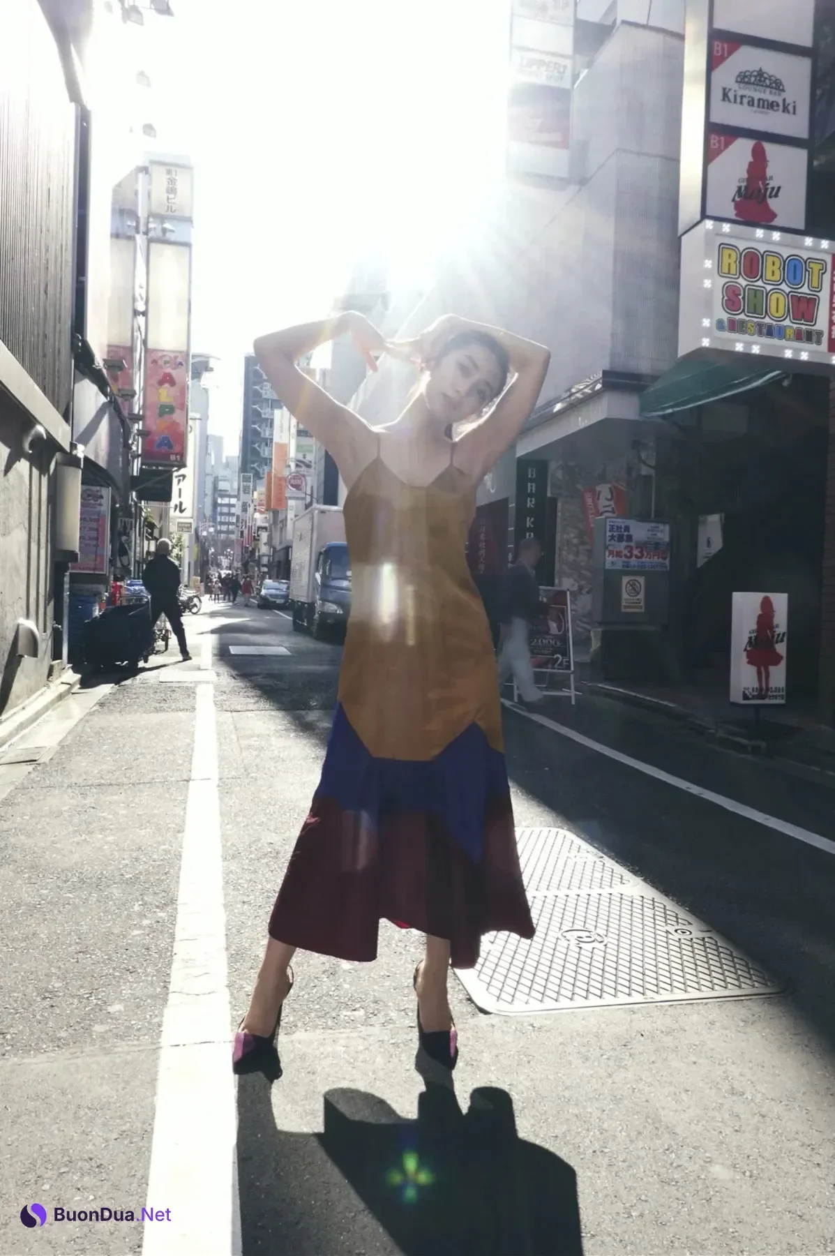 Airi Sato 佐藤あいり, FRIDAYデジタル写真集 「新宿ロンリネス」 Set.03 - Photo 7