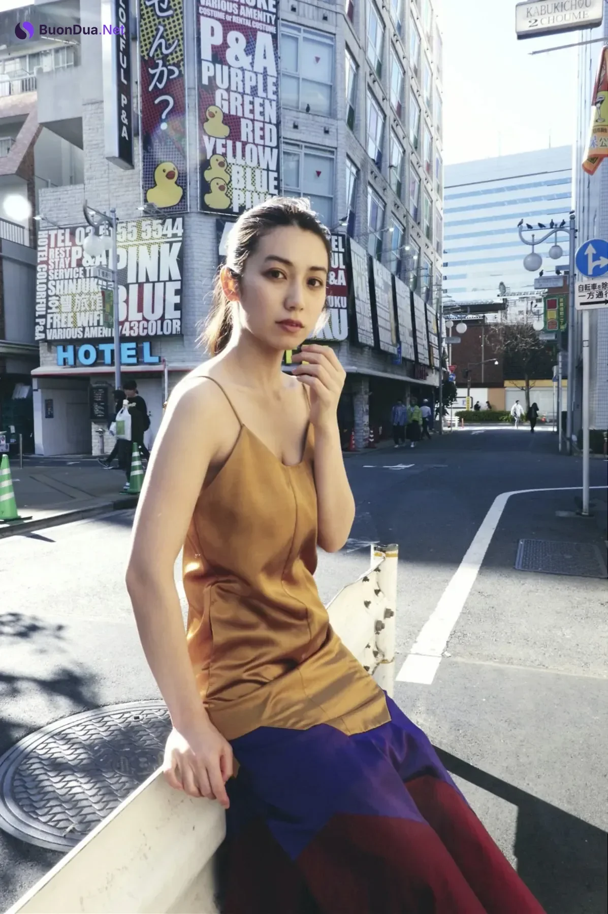 Airi Sato 佐藤あいり, FRIDAYデジタル写真集 「新宿ロンリネス」 Set.03 - Photo 8
