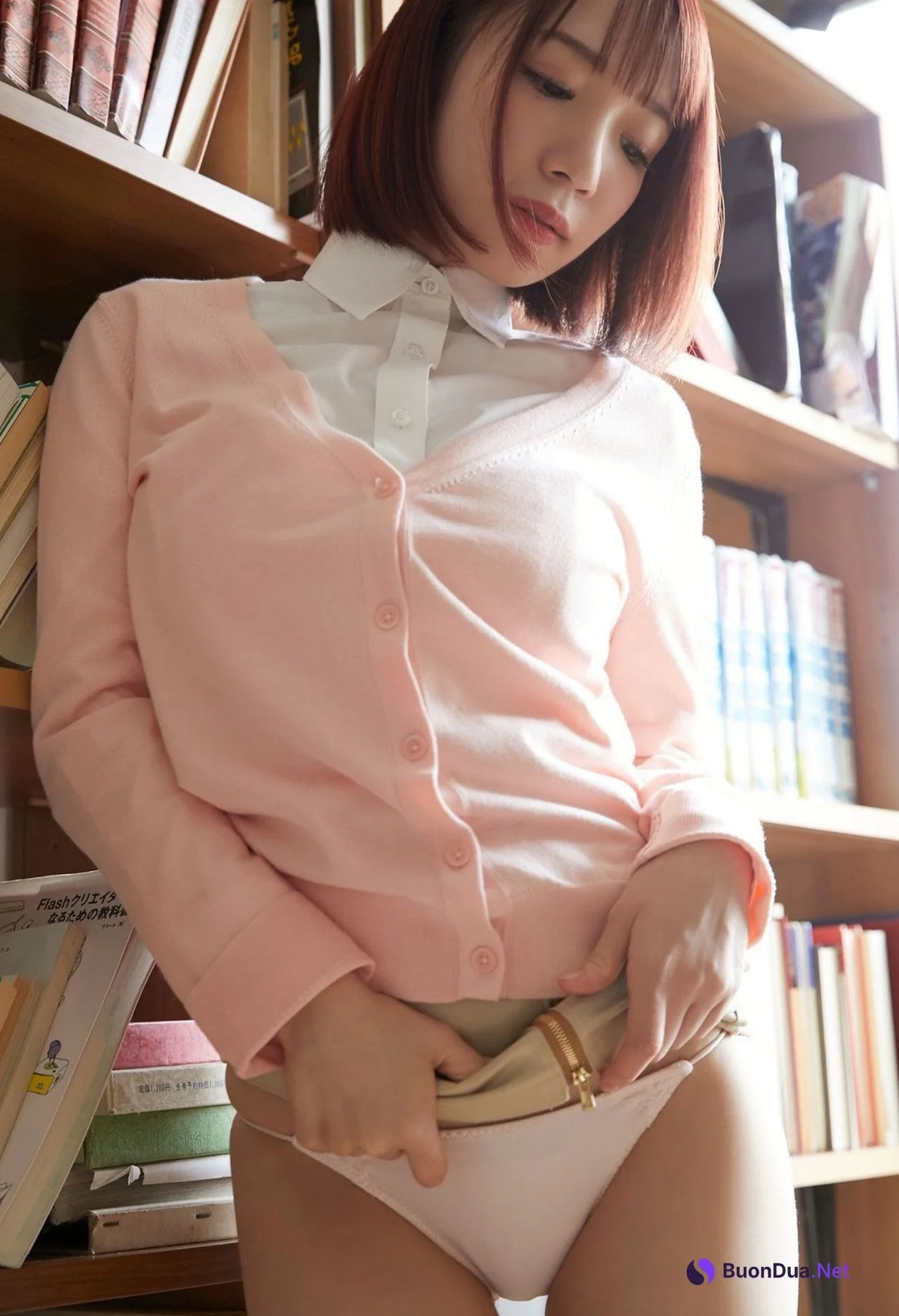 Airi Shimizu 清水あいり, 解禁グラビア写真集 気になる看護師さん Set.04 - Photo 15