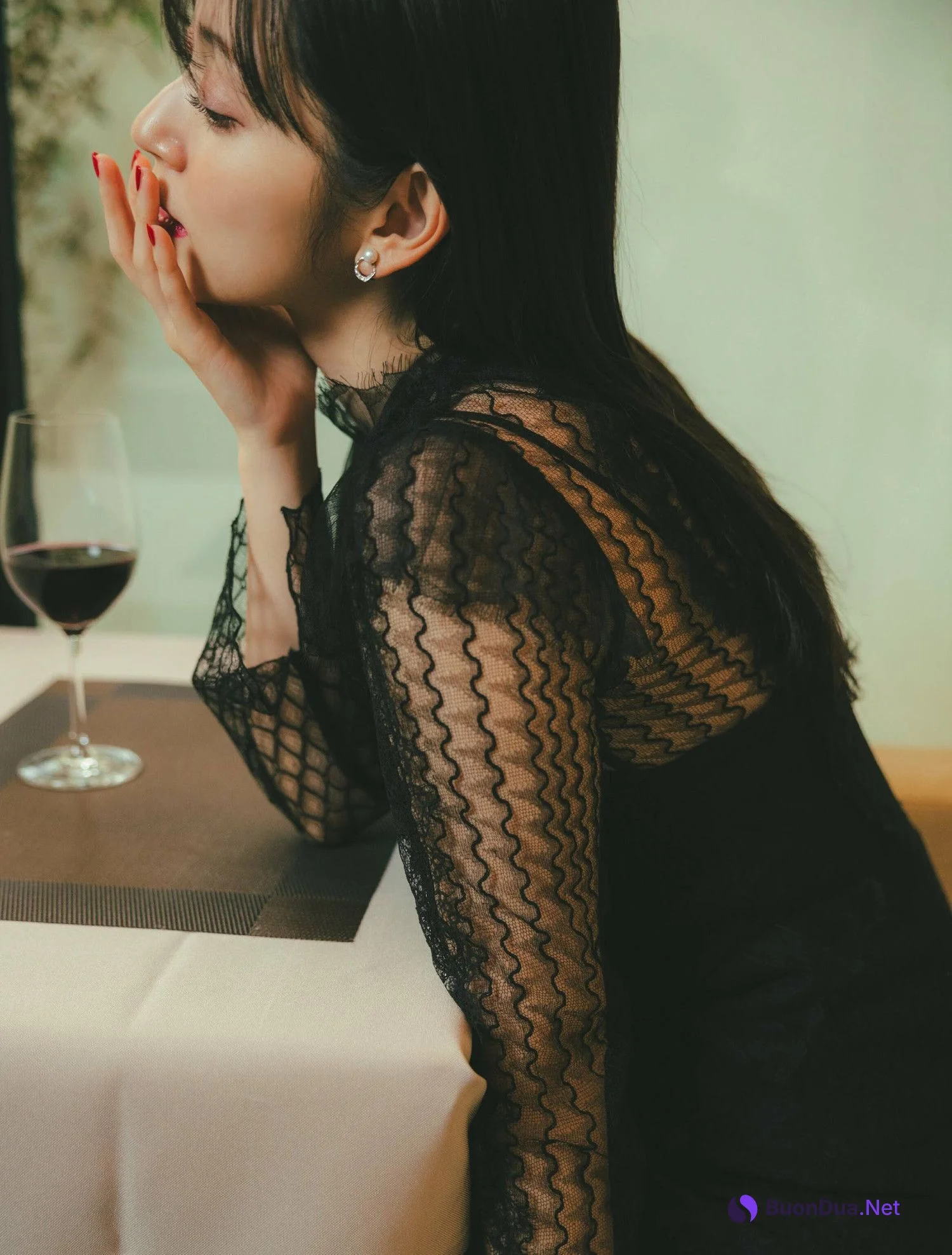 Airi Suzuki 鈴木愛理, FLASH 2023.12.12 (フラッシュ 2023年12月12日号) - Photo 10