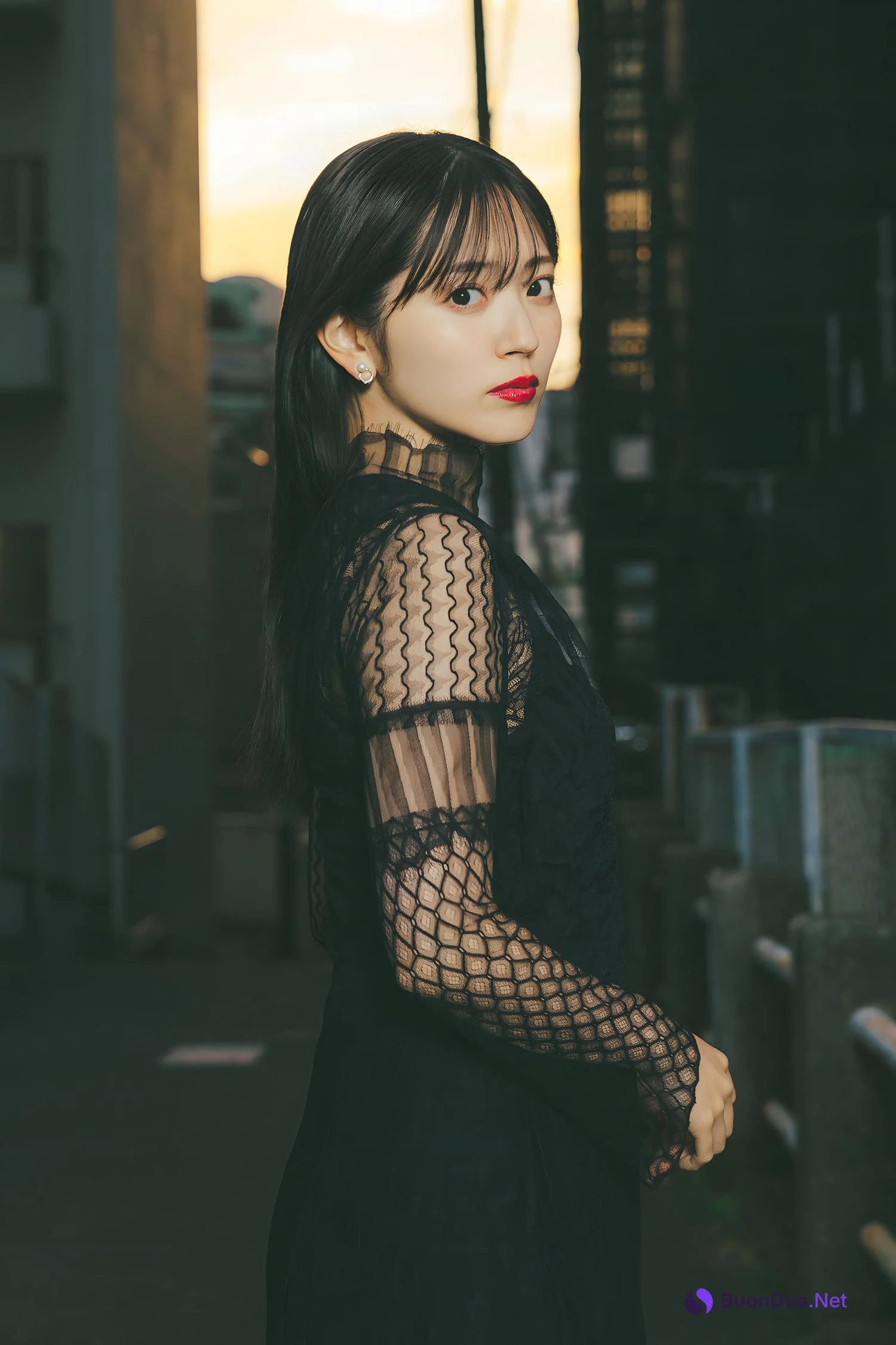 Airi Suzuki 鈴木愛理, FLASH 2023.12.12 (フラッシュ 2023年12月12日号) - Photo 12