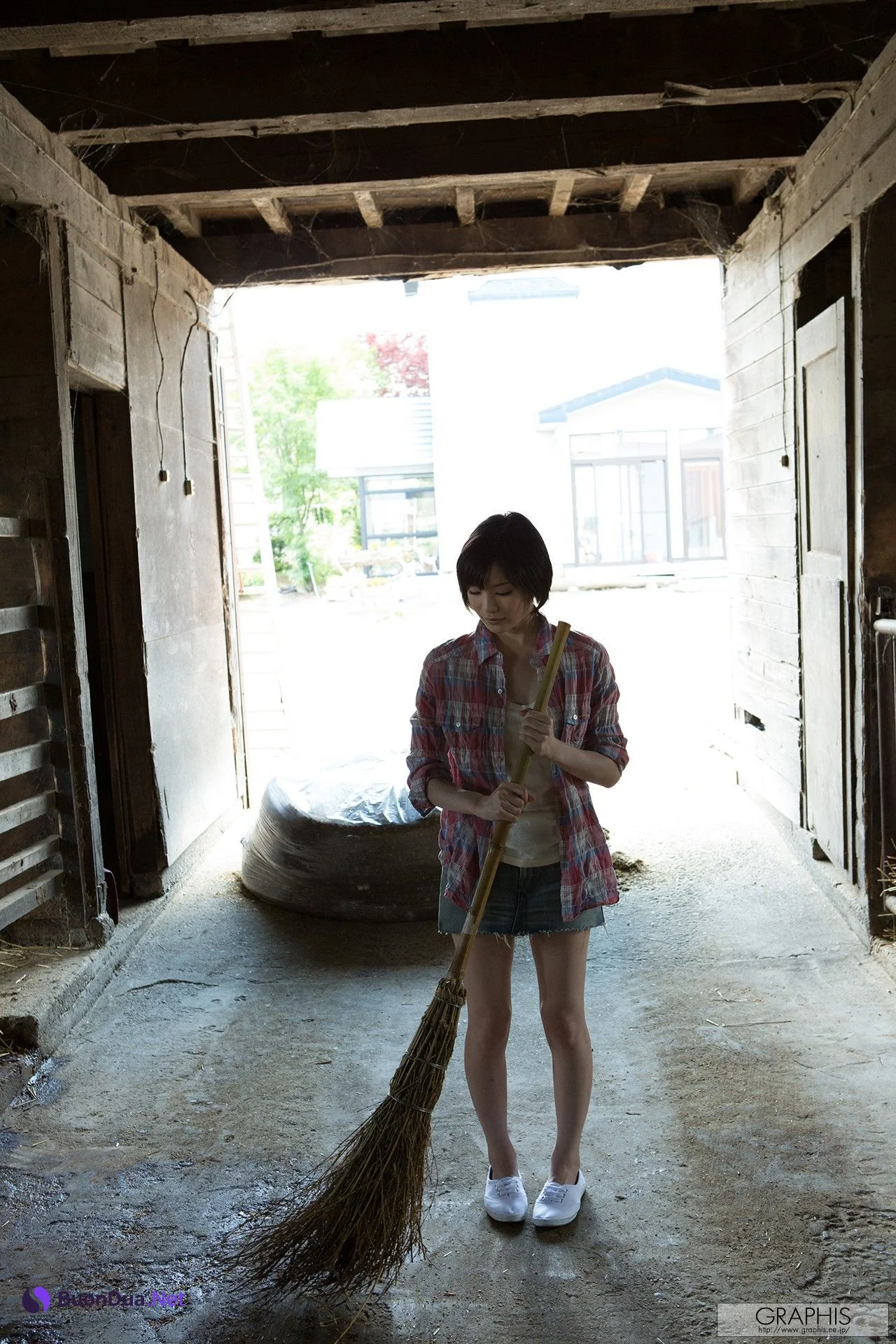 Airi Suzumura 鈴村あいり, Graphis Summer Special 2015 Vol.04 - Photo 3