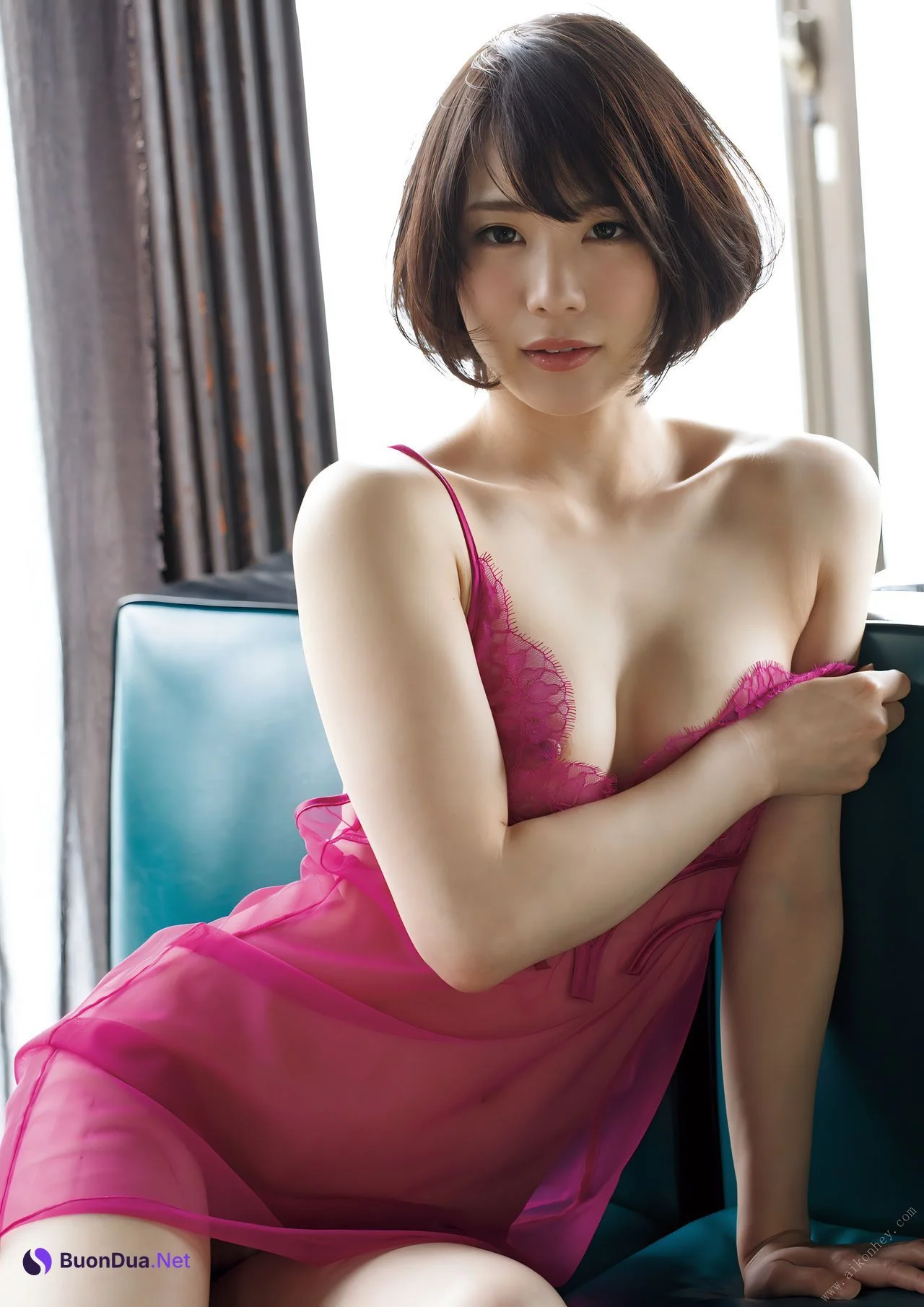 Airi Suzumura 鈴村あいり, 写真集 「愛の日々」 Set.01 - Photo 8