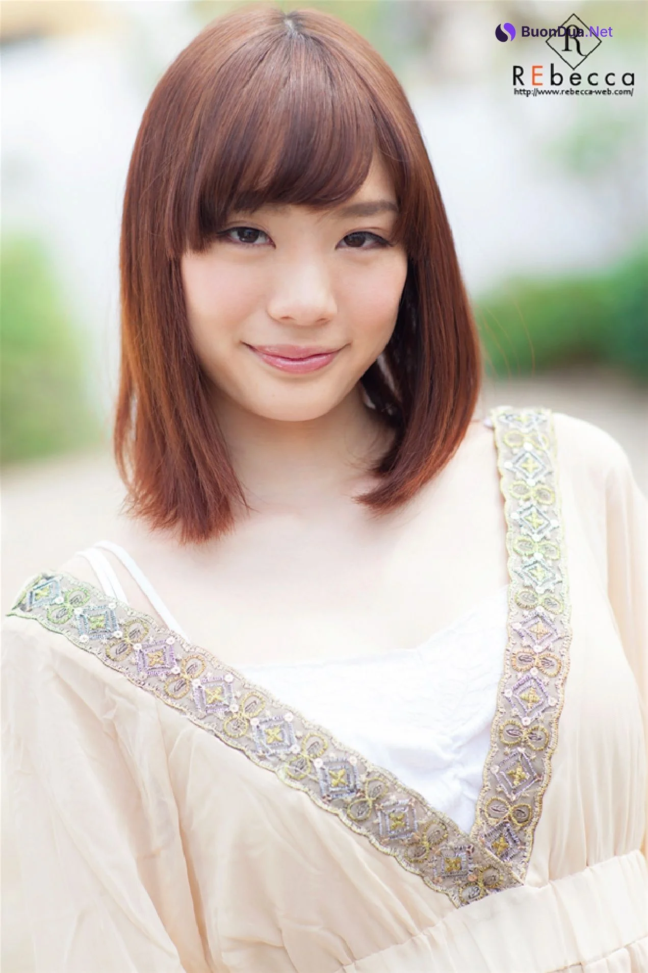 Airi Suzumura 鈴村あいり, デジタル写真集 白い鈴の奏でる音色 Vol.01 - Photo 2