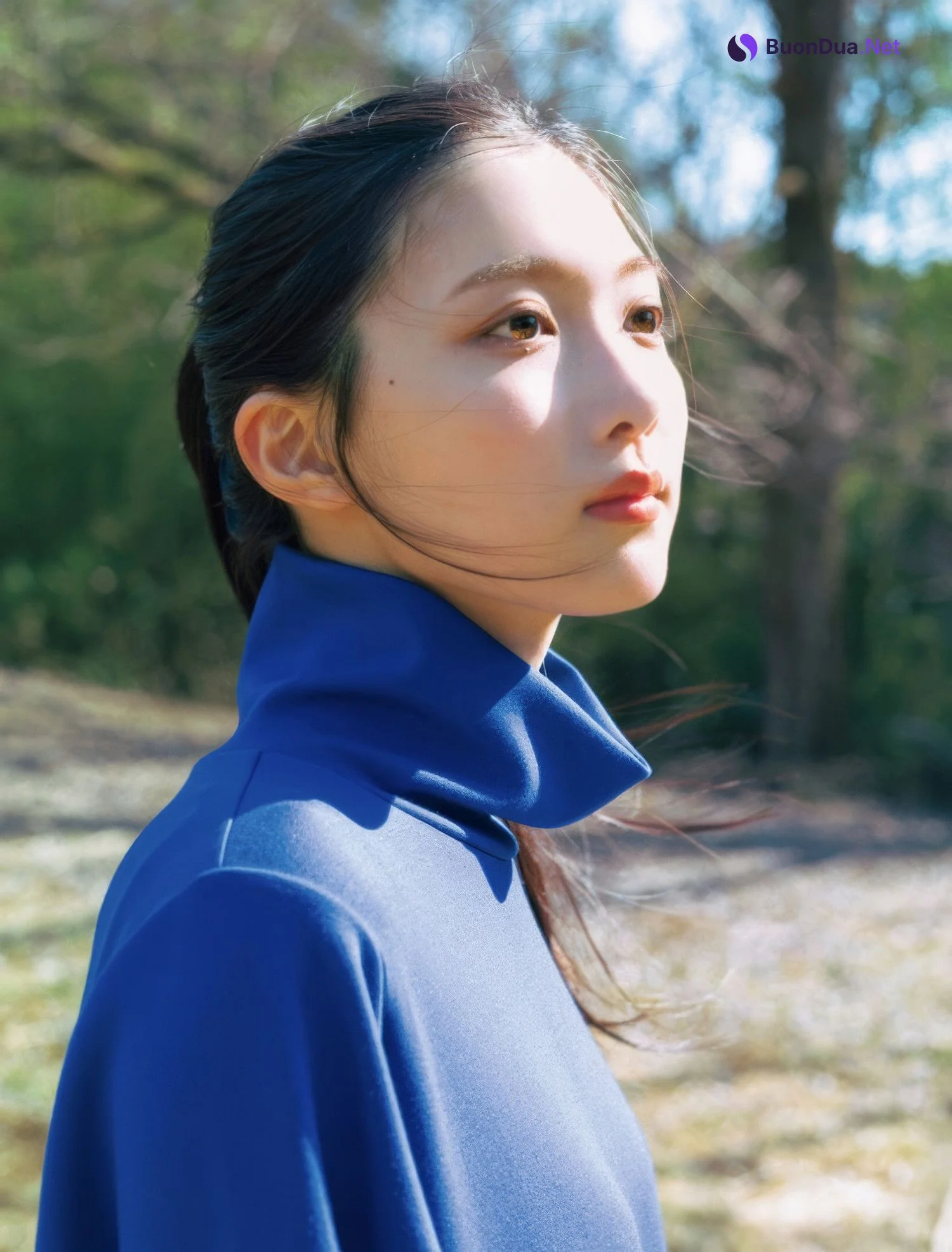 Airi Taniguchi 谷口愛季, Shonen Magazine 2025 No.18 (週刊少年マガジン 2025年18号) - Photo 8
