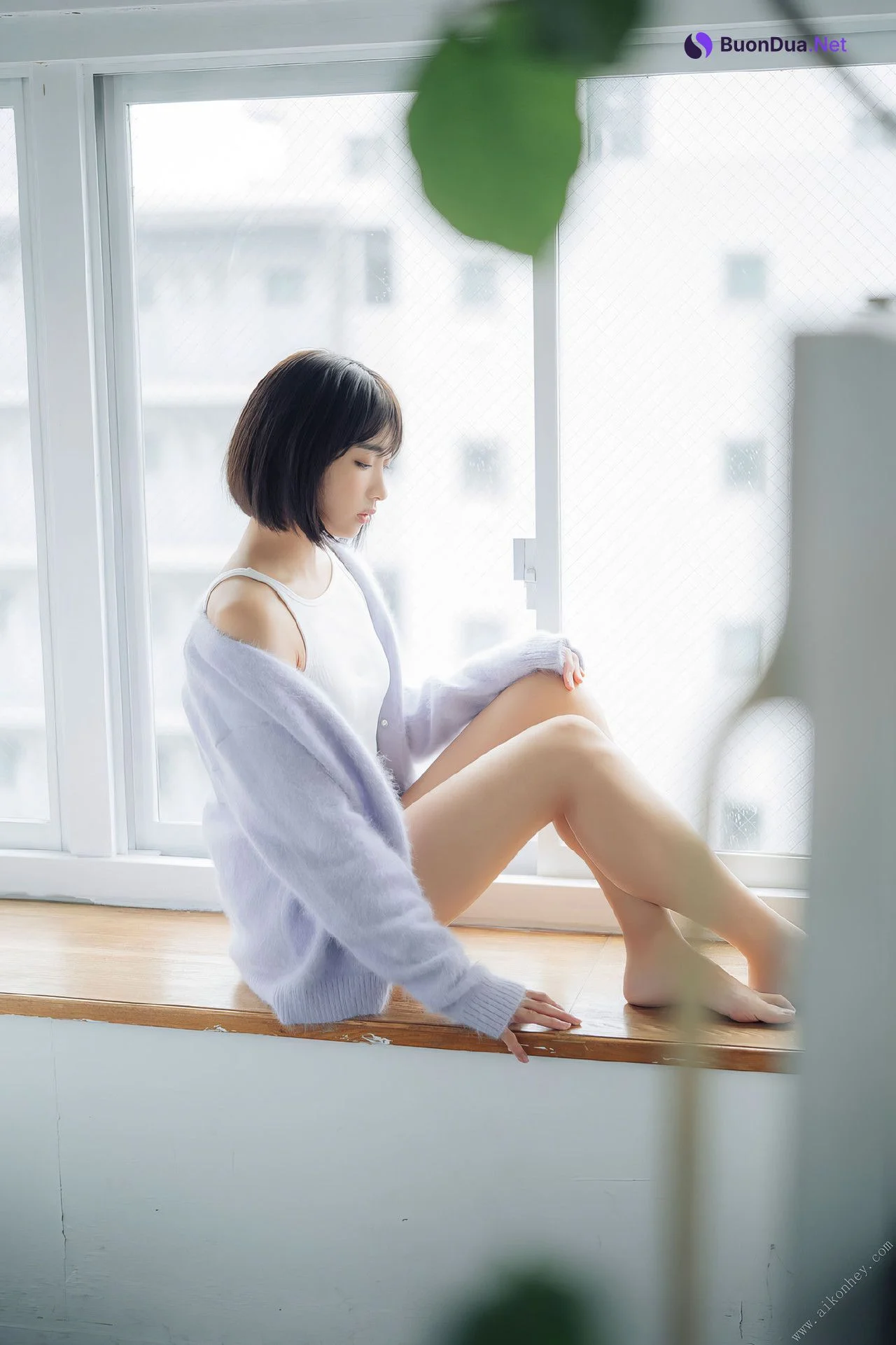 Akane Sakanoue 坂ノ上茜, ヤンマガデジタル写真集 ラから見るか？エモから見るか？ Set.01 - Photo 11