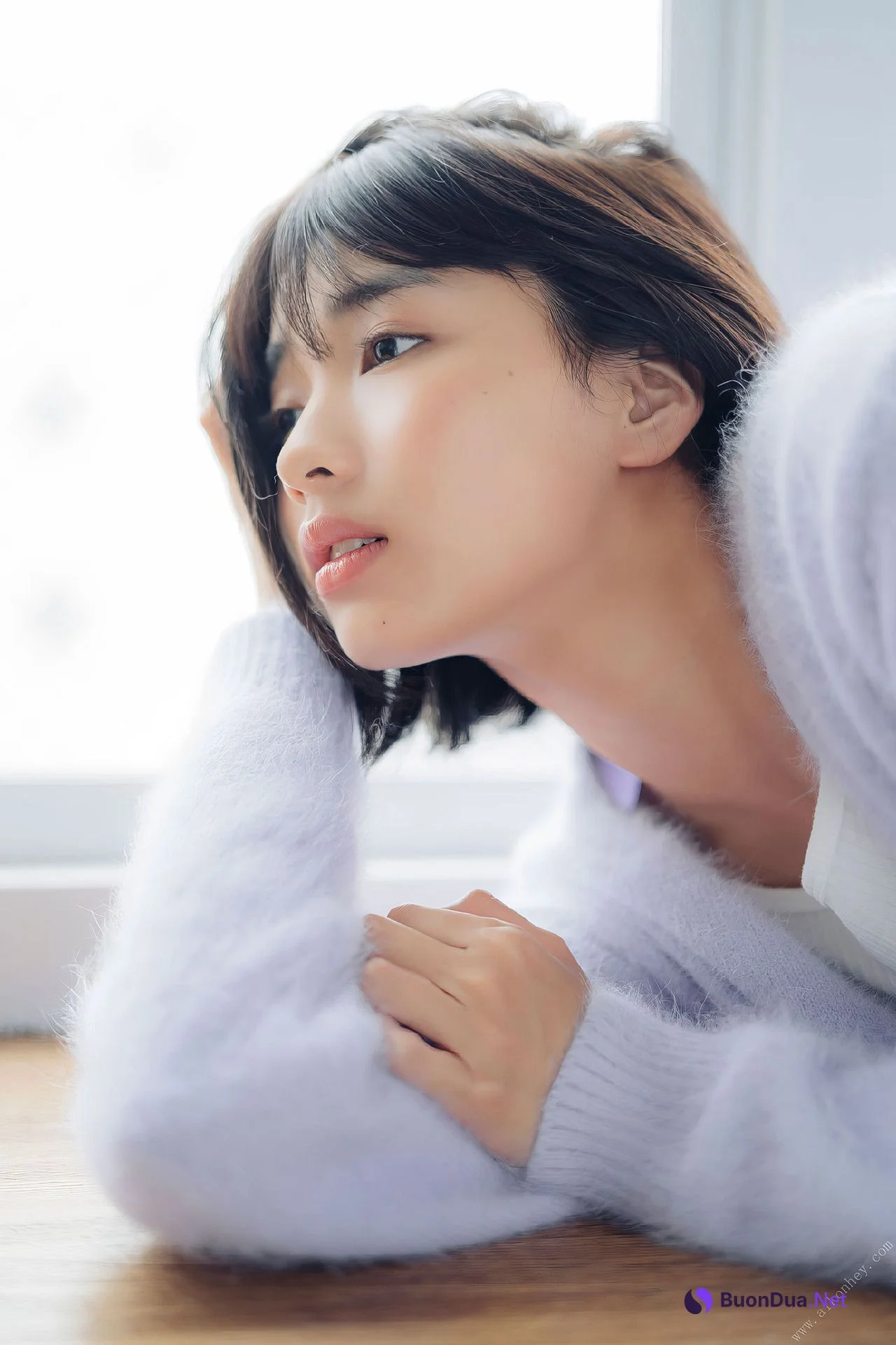 Akane Sakanoue 坂ノ上茜, ヤンマガデジタル写真集 ラから見るか？エモから見るか？ Set.01 - Photo 16
