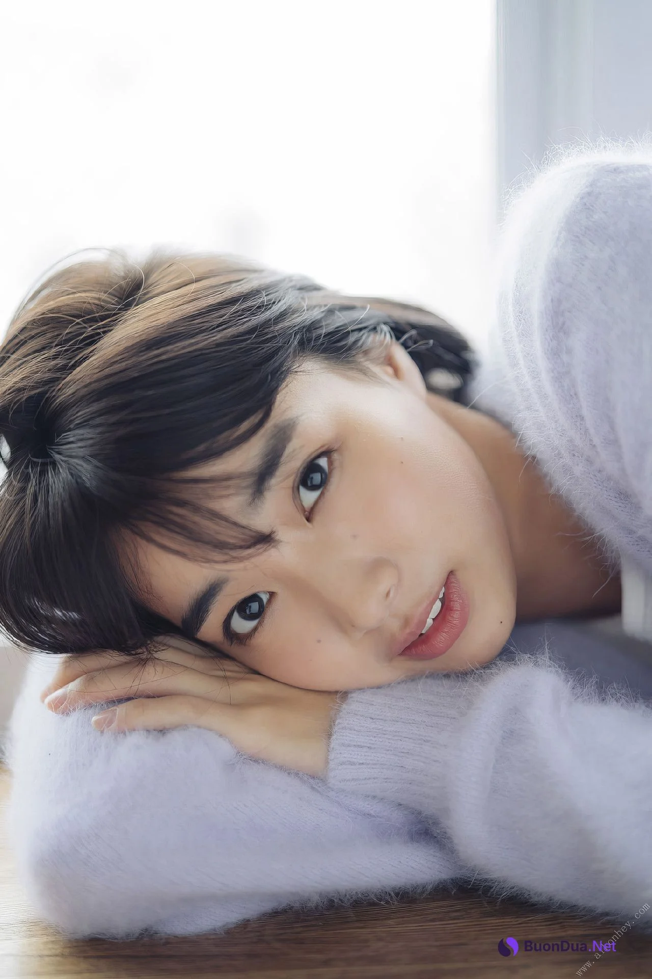 Akane Sakanoue 坂ノ上茜, ヤンマガデジタル写真集 ラから見るか？エモから見るか？ Set.01 - Photo 7
