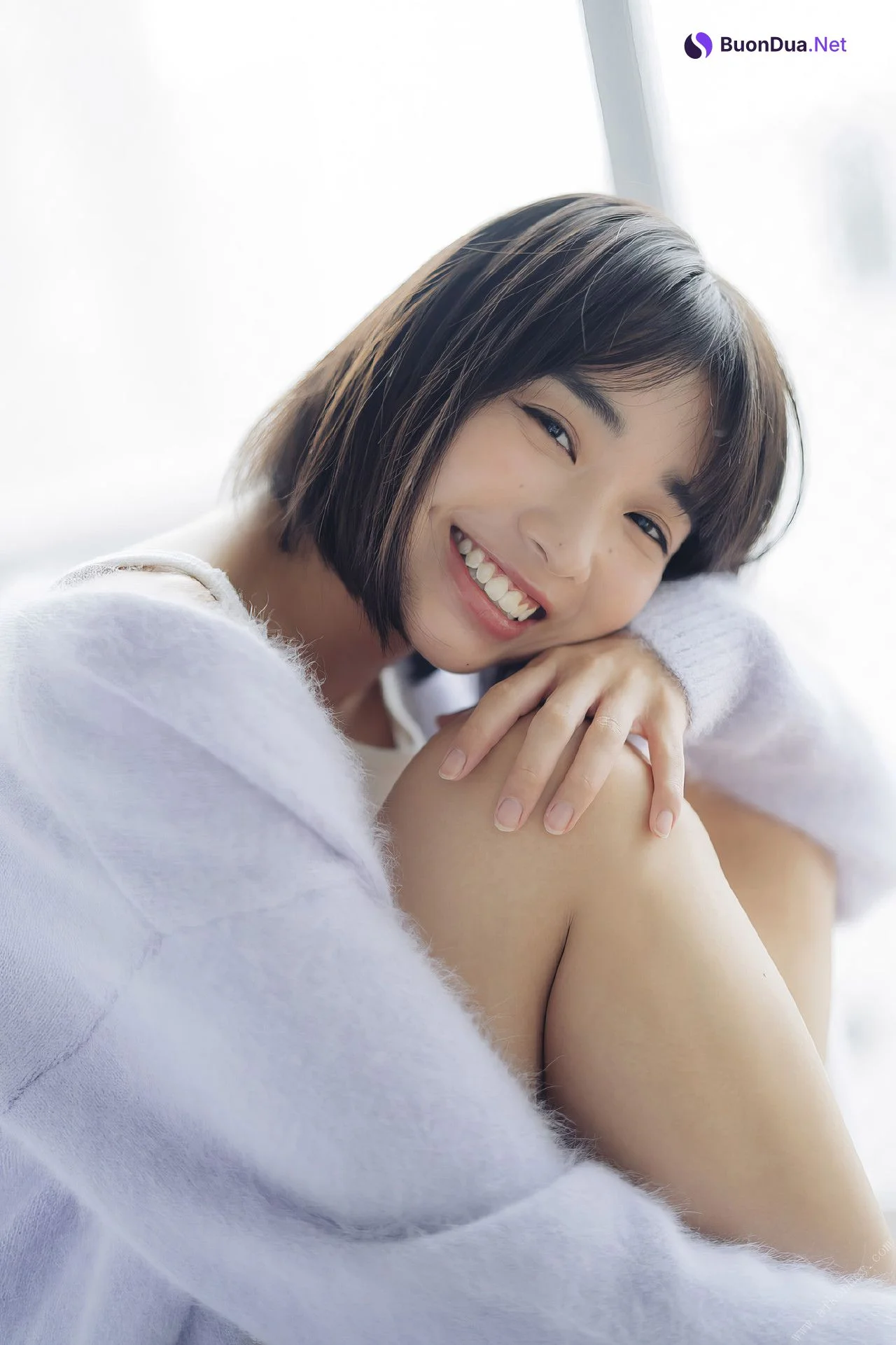 Akane Sakanoue 坂ノ上茜, ヤンマガデジタル写真集 ラから見るか？エモから見るか？ Set.01 - Photo 9