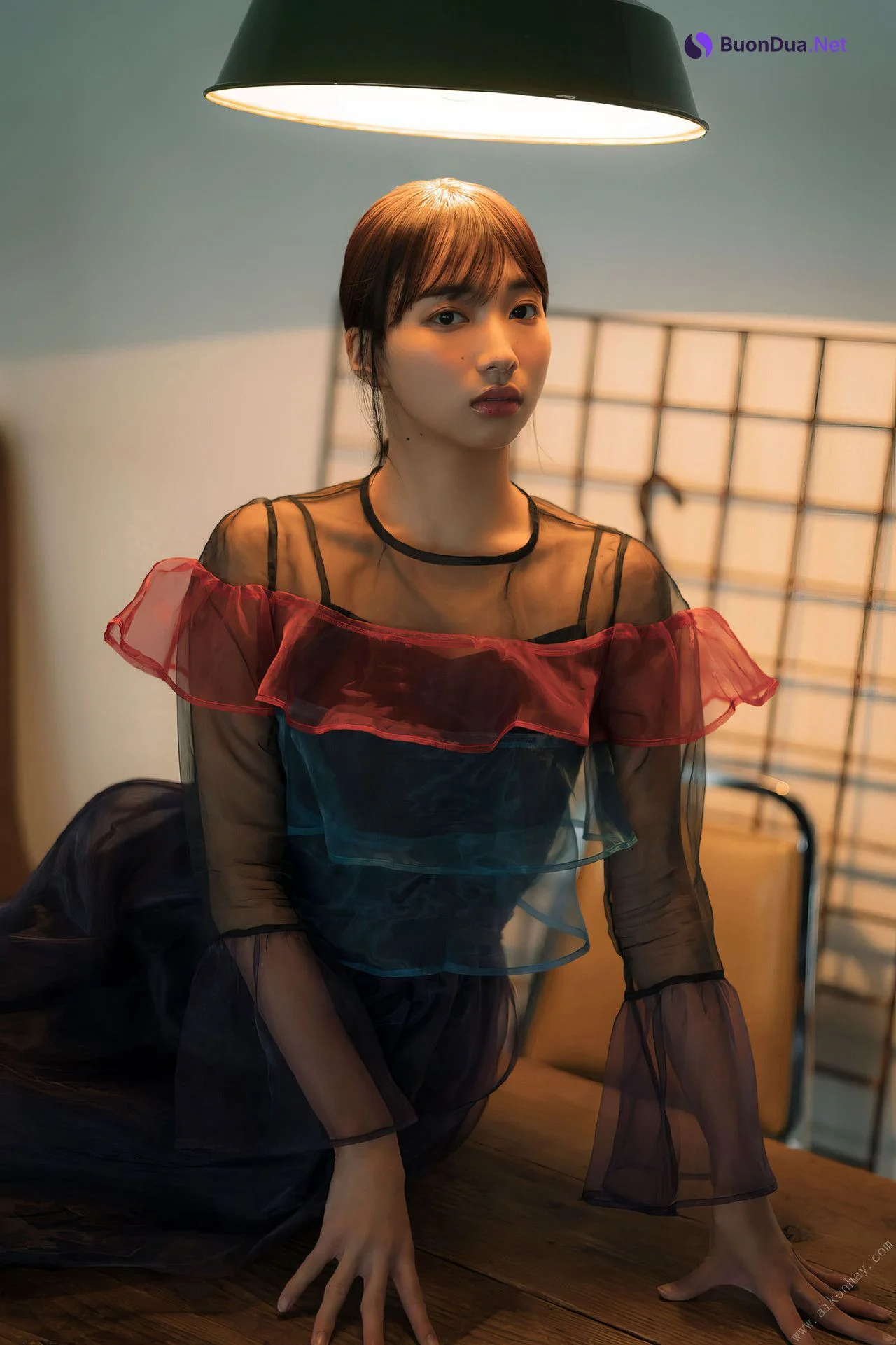 Akane Sakanoue 坂ノ上茜, ヤンマガデジタル写真集 ラから見るか？エモから見るか？ Set.02 - Photo 18