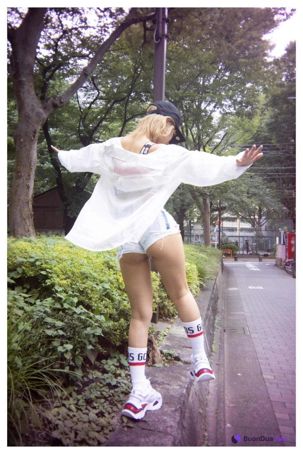 Akane Shiki 志木あかね, グラビア写真集 「QUEEN CRIMSON」 Set.02 - Photo 6