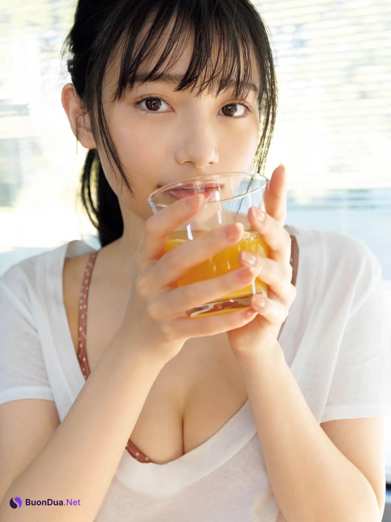 Akari Akase あかせあかり, FRIDAY Digital 2022.03.25 (フライデー 2022年3月25日号) - Photo 4