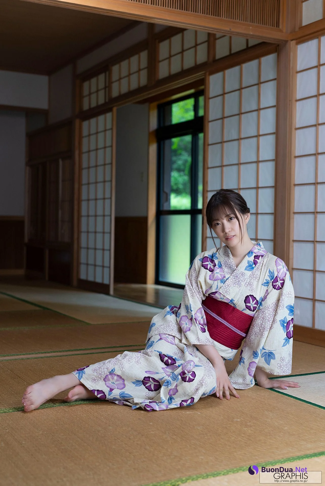 Akari Mitani 美谷朱里, Graphis Gals 「Vermilion」 Vol.02 - Photo 2