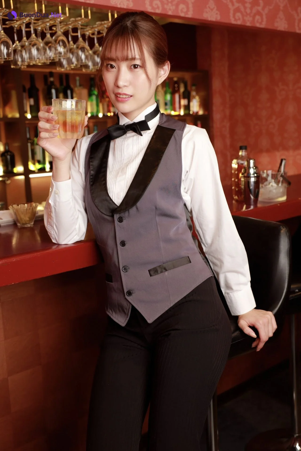 Akari Mitani 美谷朱里, ヌード写真集 「nightbird」 Set.01 - Photo 9
