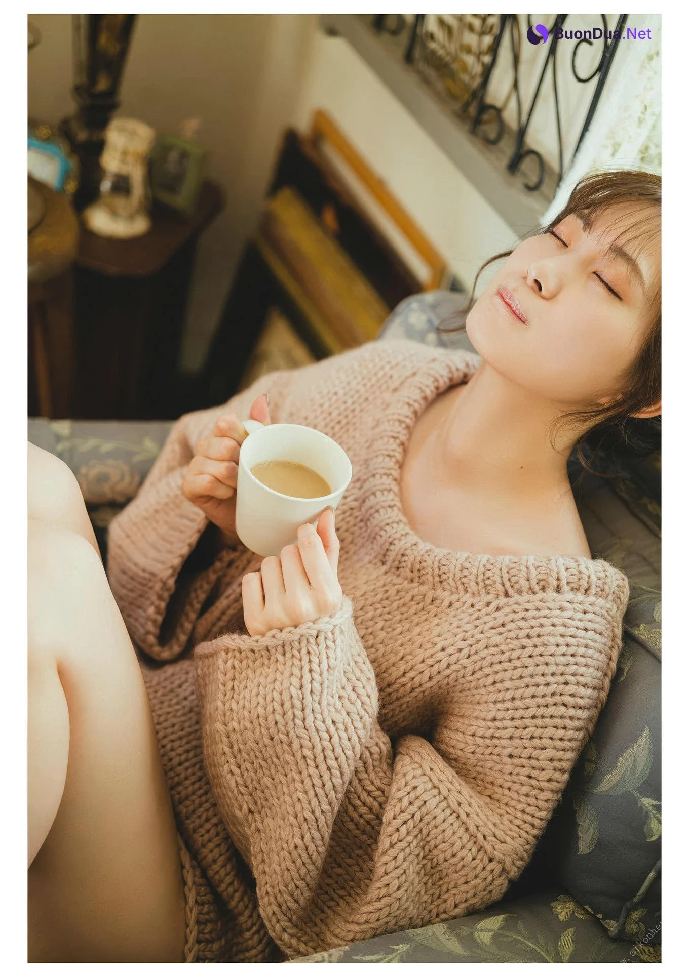 Akari Mitani 美谷朱里, ヌード写真集 [とられち] Set.02 - Photo 3