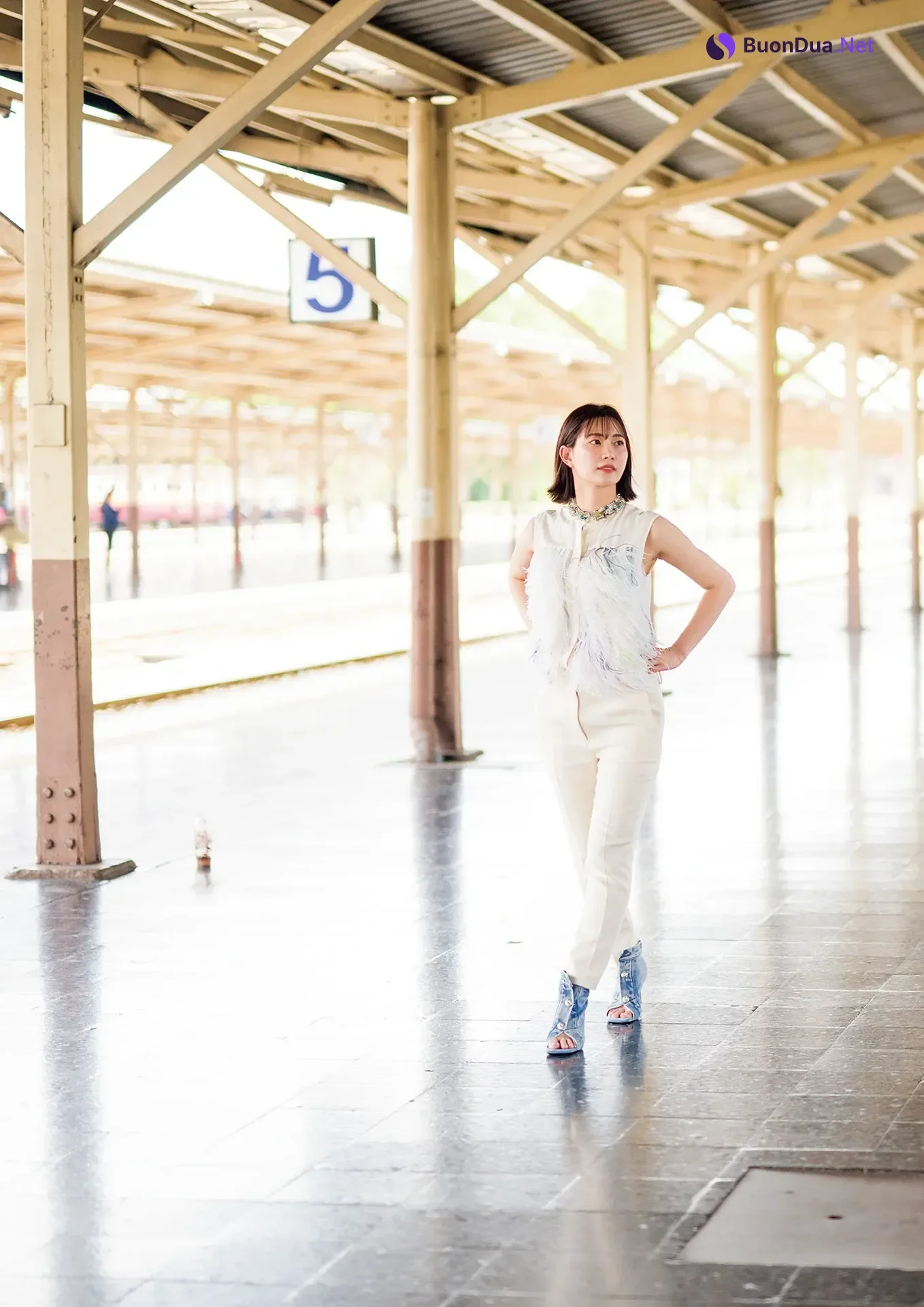 Akari Mitani 美谷朱音, アサ芸SEXY女優写真集 「Pleasure」 Set.04 - Photo 15