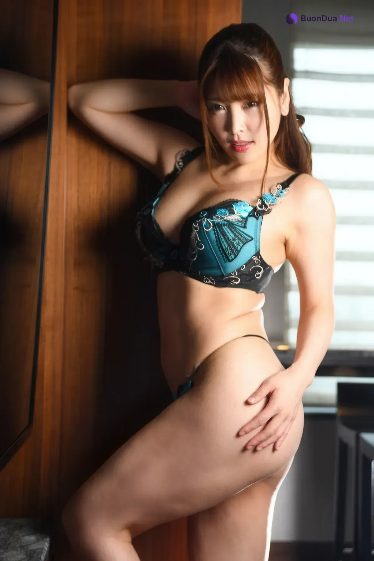 Akari Niimura 新村あかり, Prestige 写真集 「神熱」 Set.01 - Photo 19