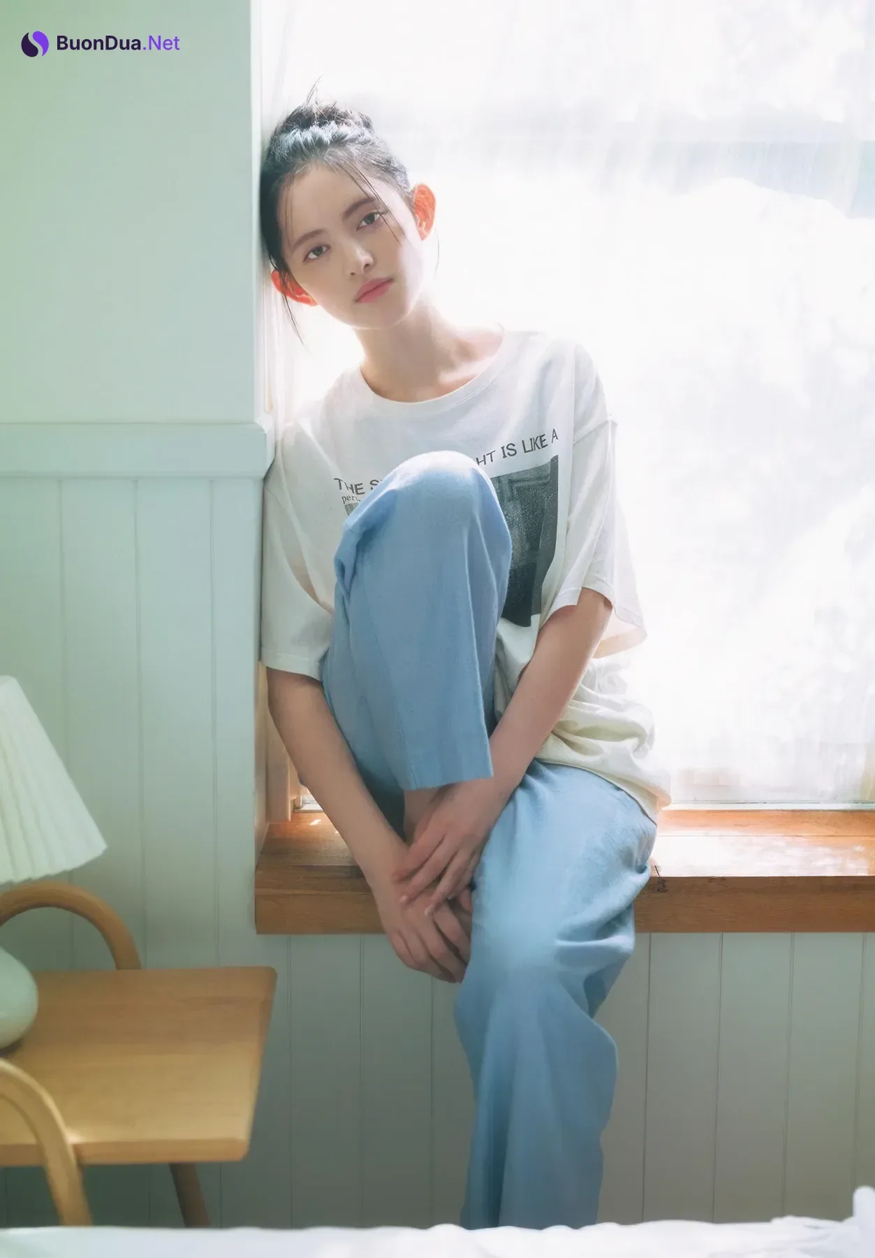 Aki Suda 菅田愛貴, Shonen Sunday 2025 No.52 (週刊少年サンデー 2025年52号) - Photo 14
