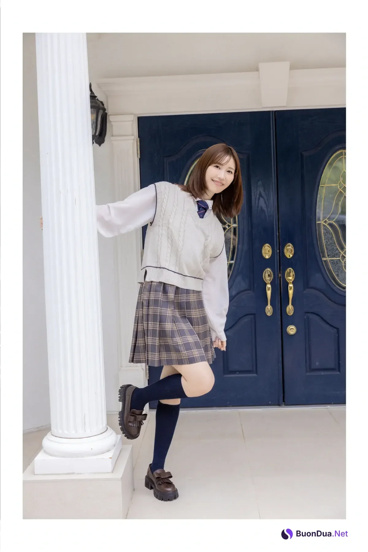 Alice Shaku 釈アリス, ヌード写真集 Limerence 未公開カット版 - Photo 2