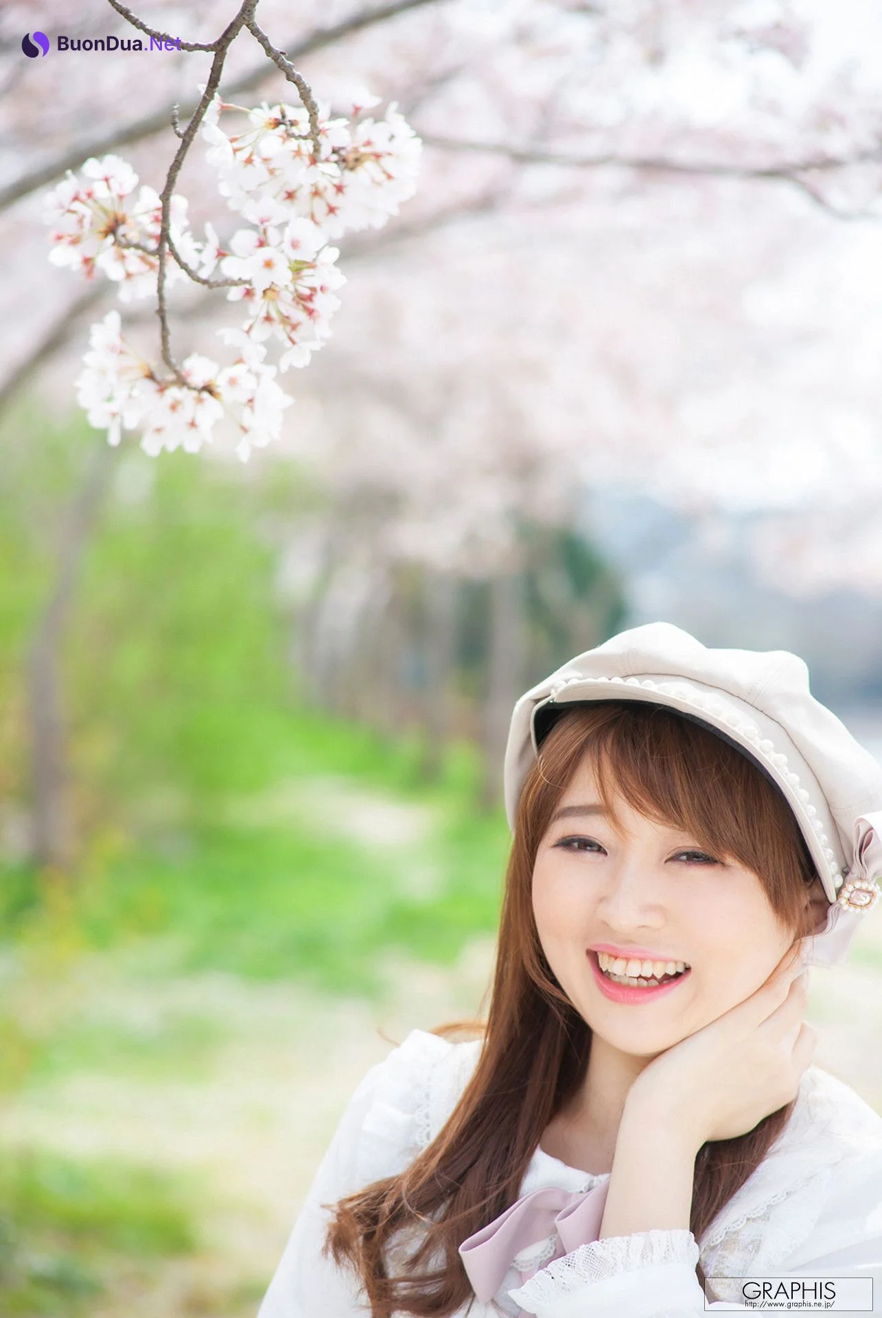 Alice Shiina 椎菜アリス, [Graphis] SPRING SPECIAL 2023 「Love me do !」 Vol.01 - Photo 4