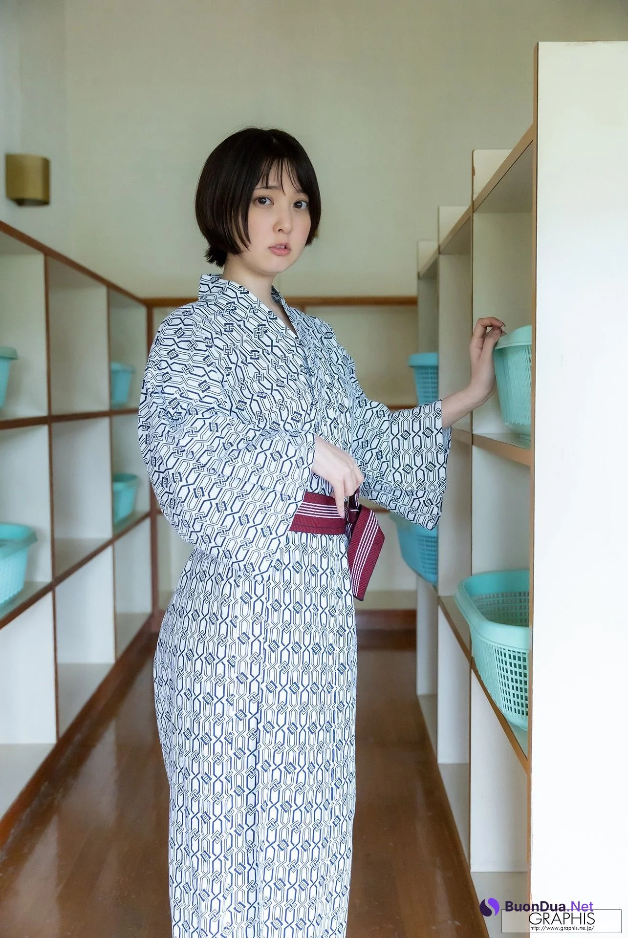 Alice Shinomiya 四宮ありす, [Graphis] First Gravure Vol.05 - Photo 3