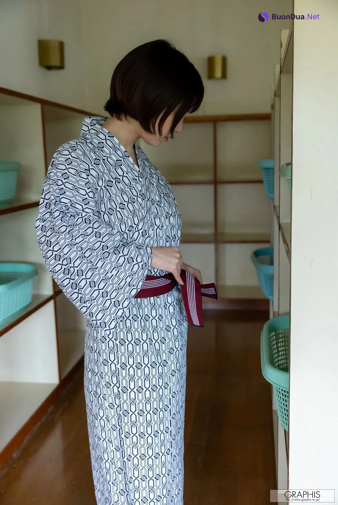 Alice Shinomiya 四宮ありす, [Graphis] First Gravure Vol.05 - Photo 4