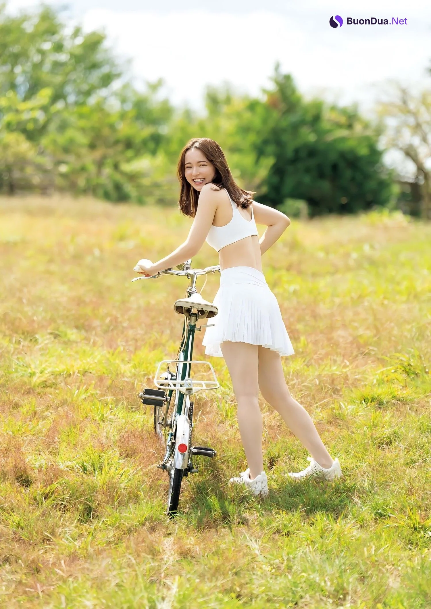 Alisa Sakamaki 坂巻有紗, Big Comic Spirits 2023 No.50 (ビッグコミックスピリッツ 2023年50号) - รูปภาพ 13