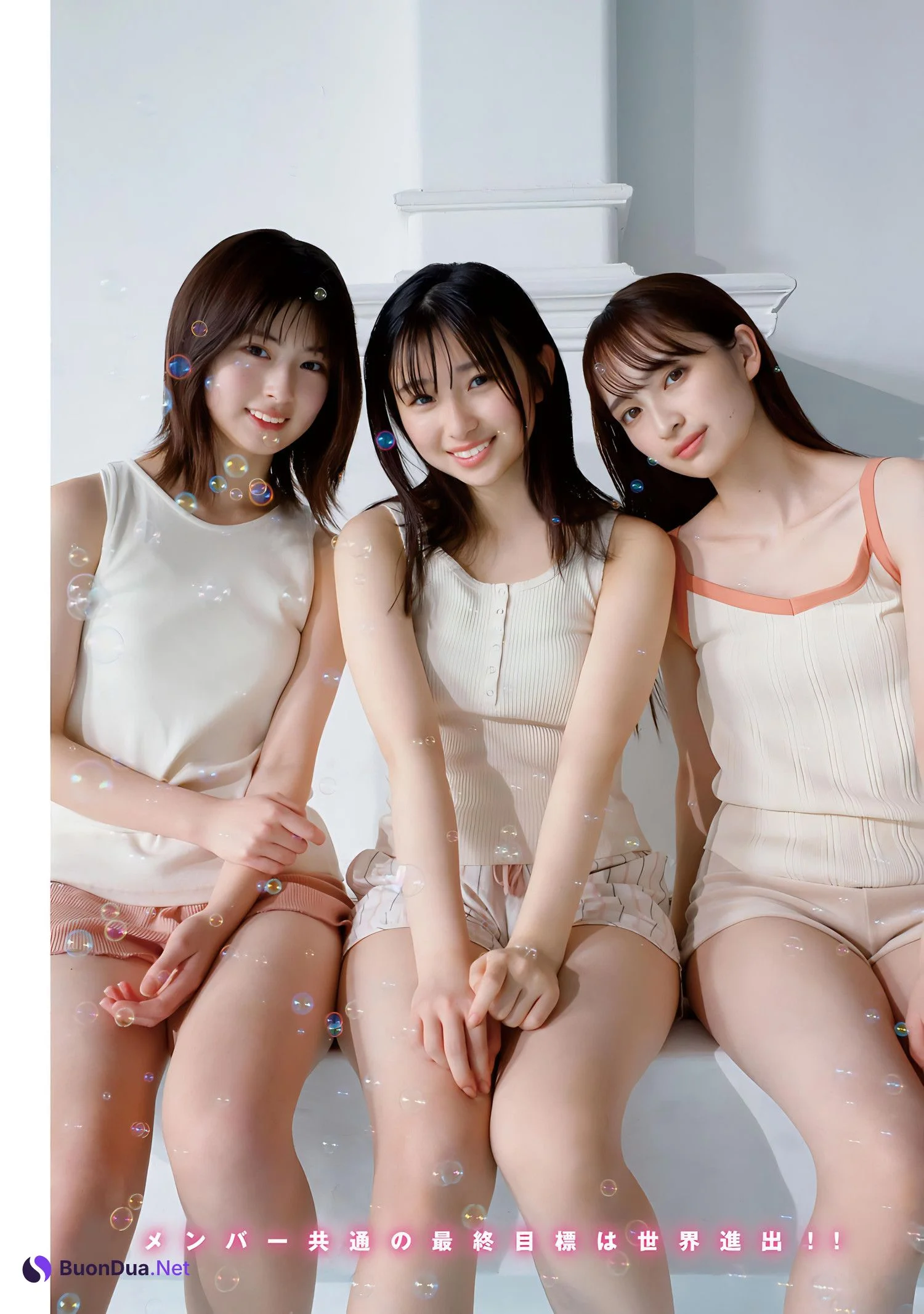 ALLY・HANNA・CHOCO, Young Magazine 2024 No.17 (ヤングマガジン 2024年17号) - Photo 4