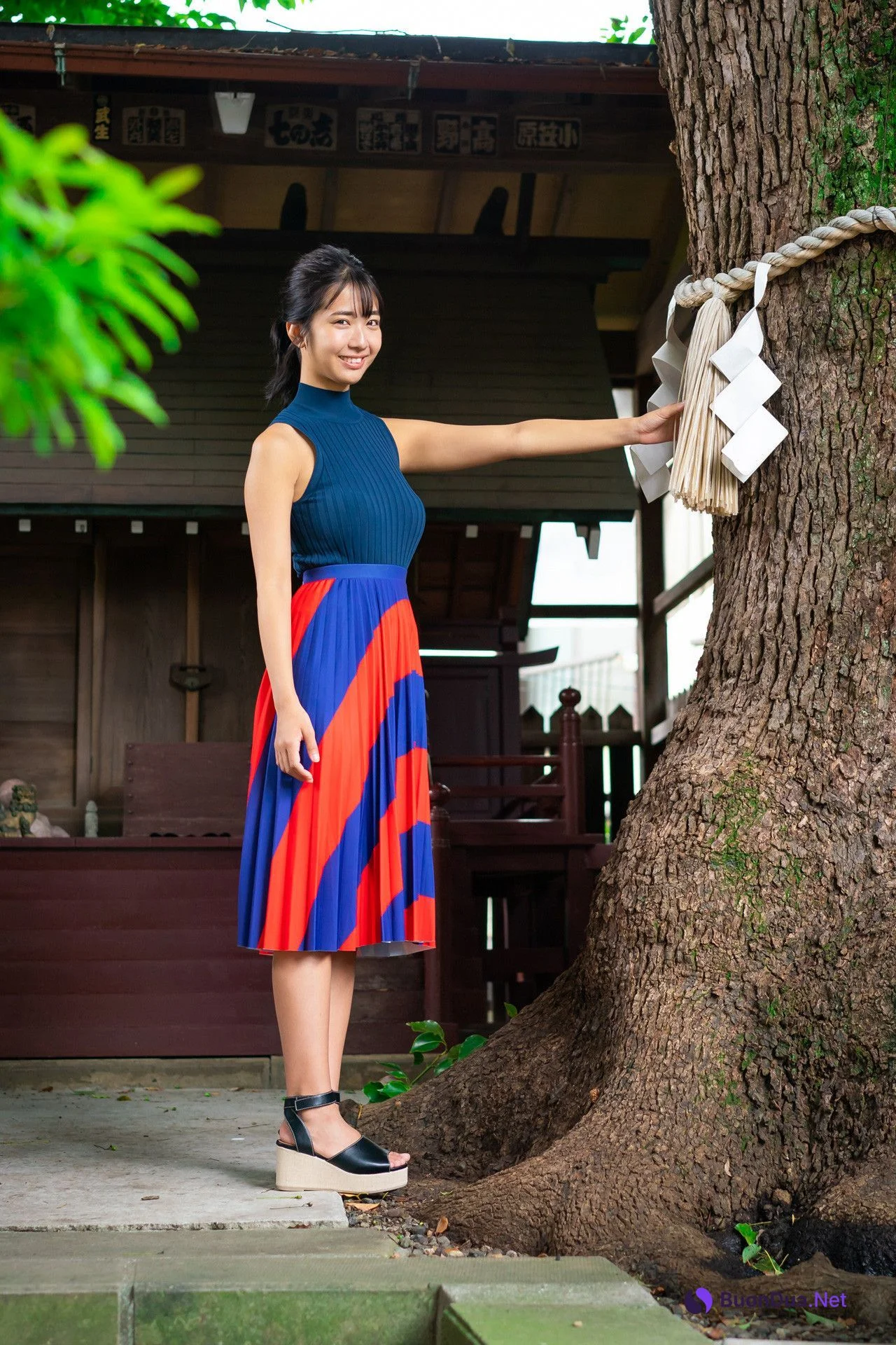 Amau Kisumi 天羽希純, FLASHデジタル写真集 「銭湯で大はしゃぎ！」 Set.03 - Photo 18