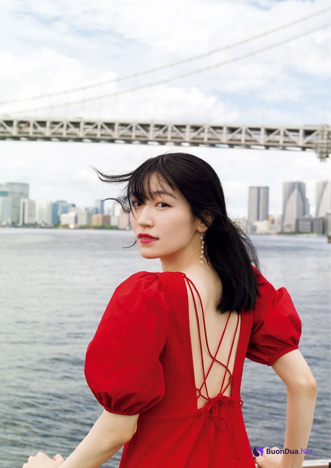 Ami Maeshima 前島亜美, Big Comic Spirits 2021 No.51 (ビッグコミックスピリッツ 2021年51号) - Photo 7