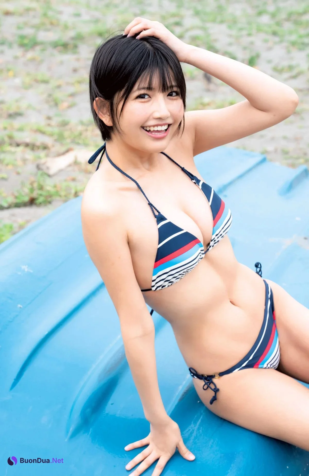 Ami Minami 南あみ, Young Jump 2025 No.32 (ヤングジャンプ 2025年32号) - Photo 11